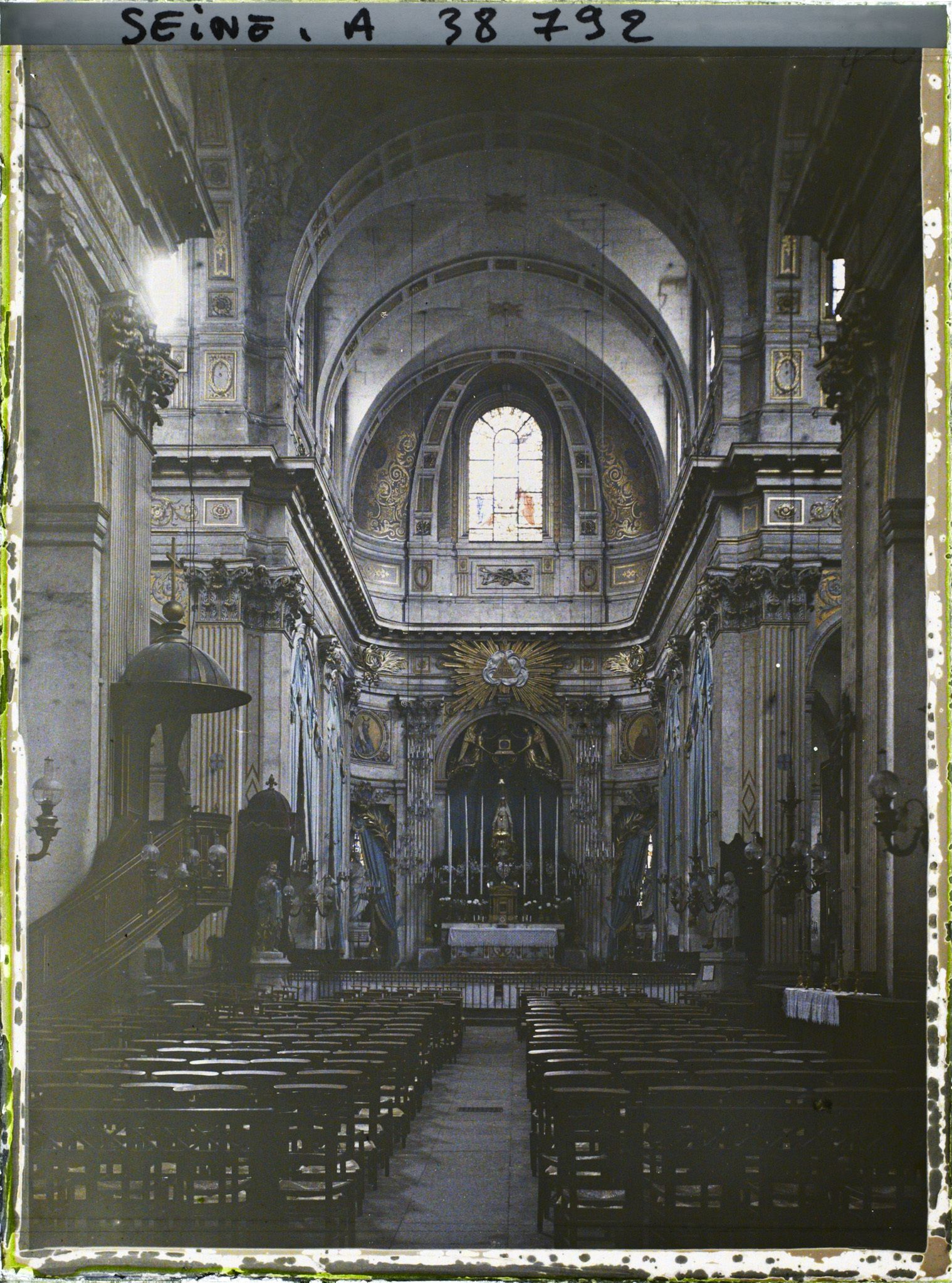 Image représentant L'église Saint-Louis-en-l'Ile