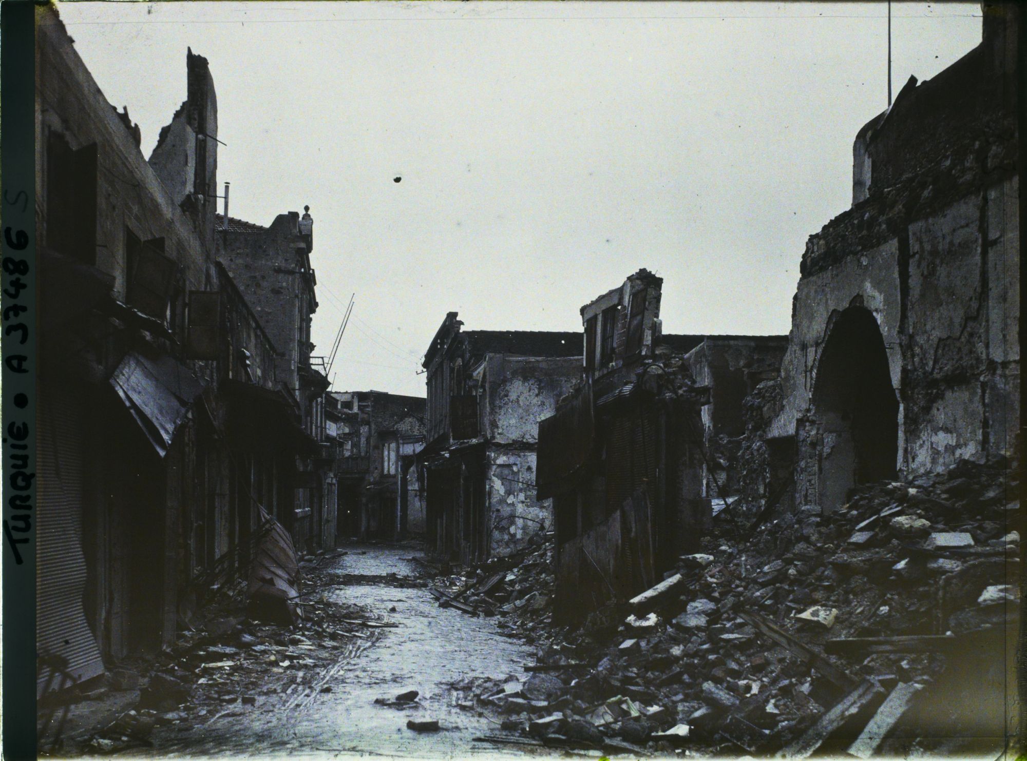 Image représentant Turquie, Smyrne, Rue de la Banque de Salonique
