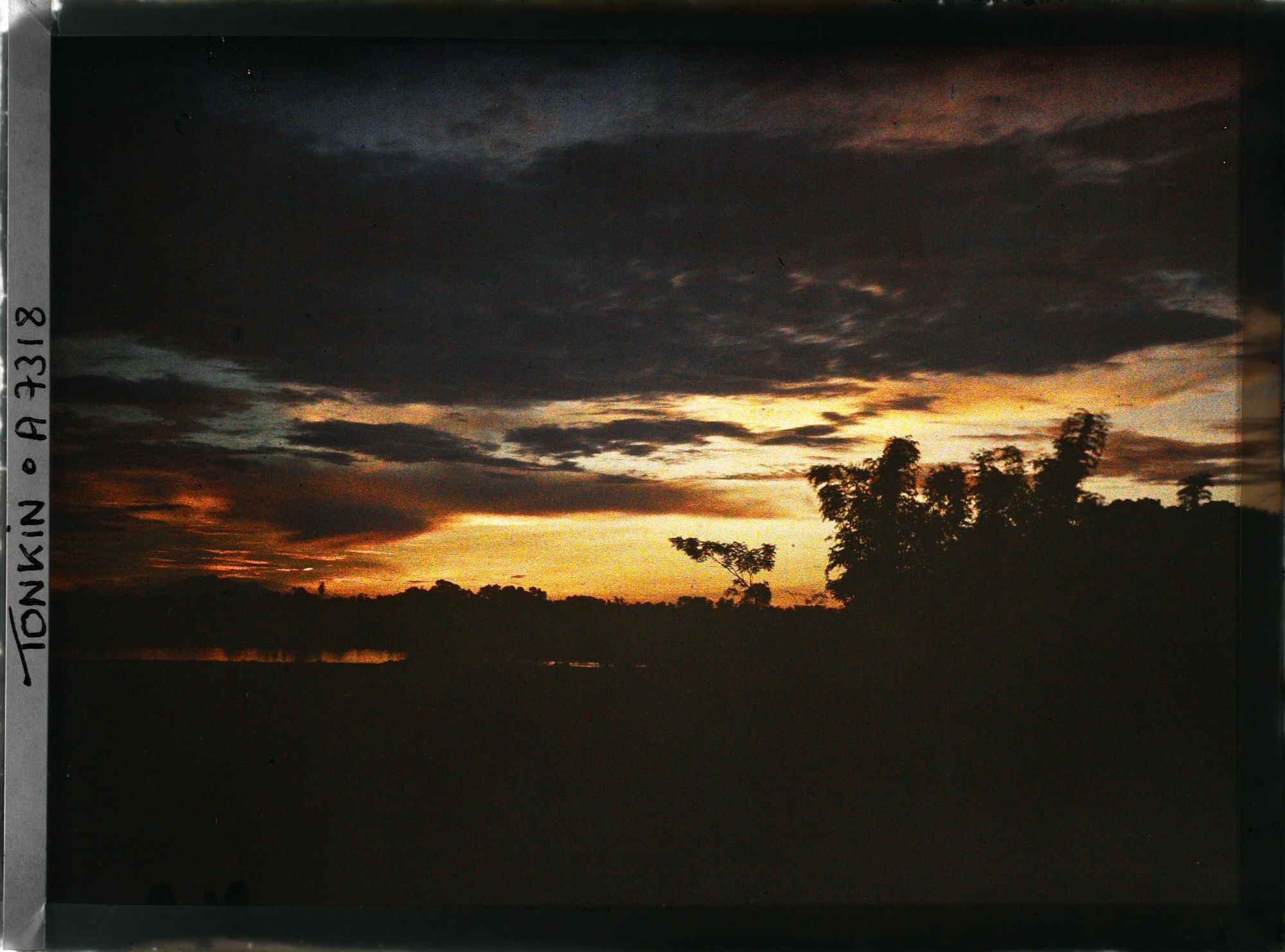 Image représentant Un coucher de soleil sur le Grand Lac