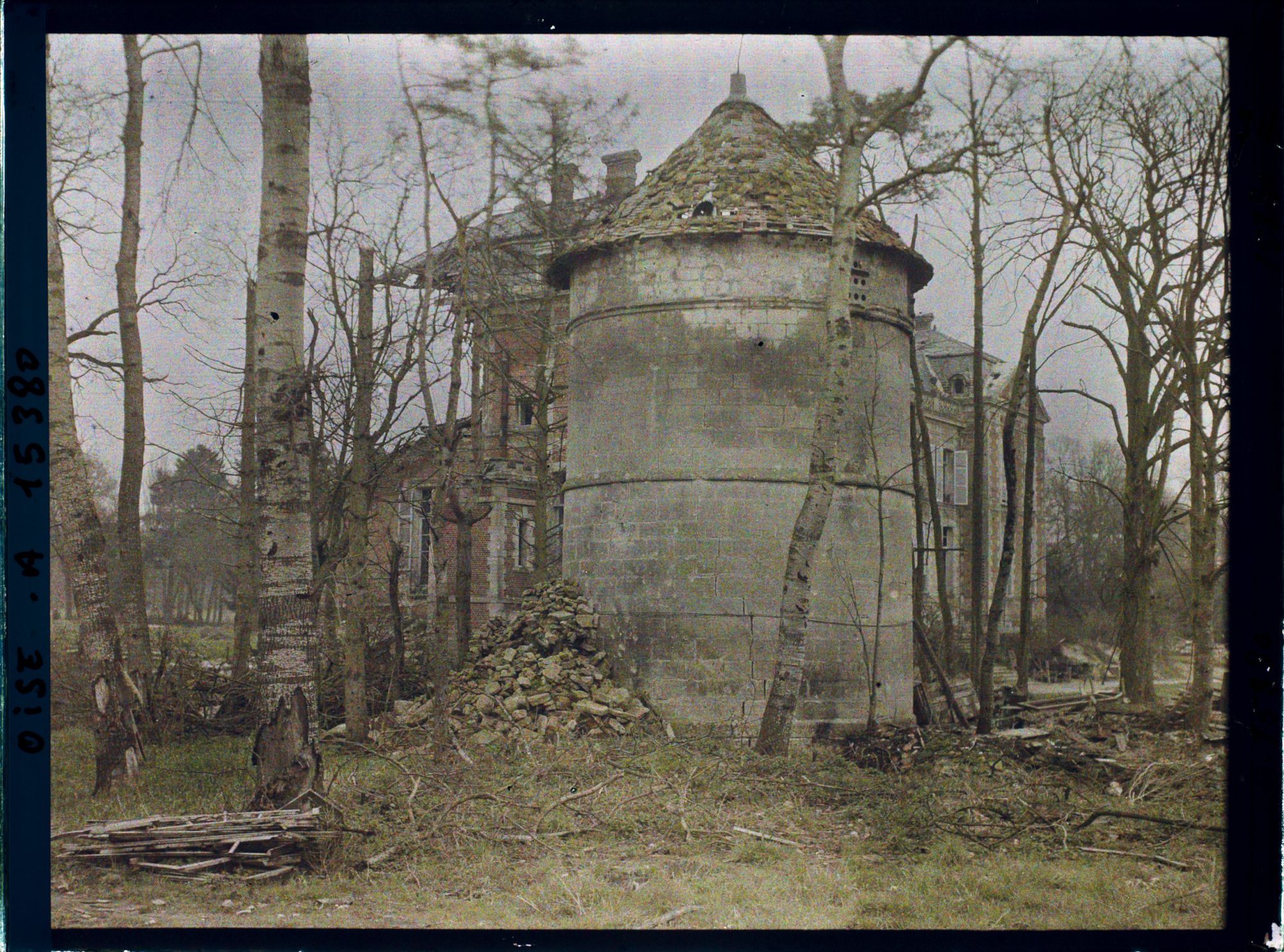 Image représentant France, Thiescourt, Guerre : Autre vue du même château