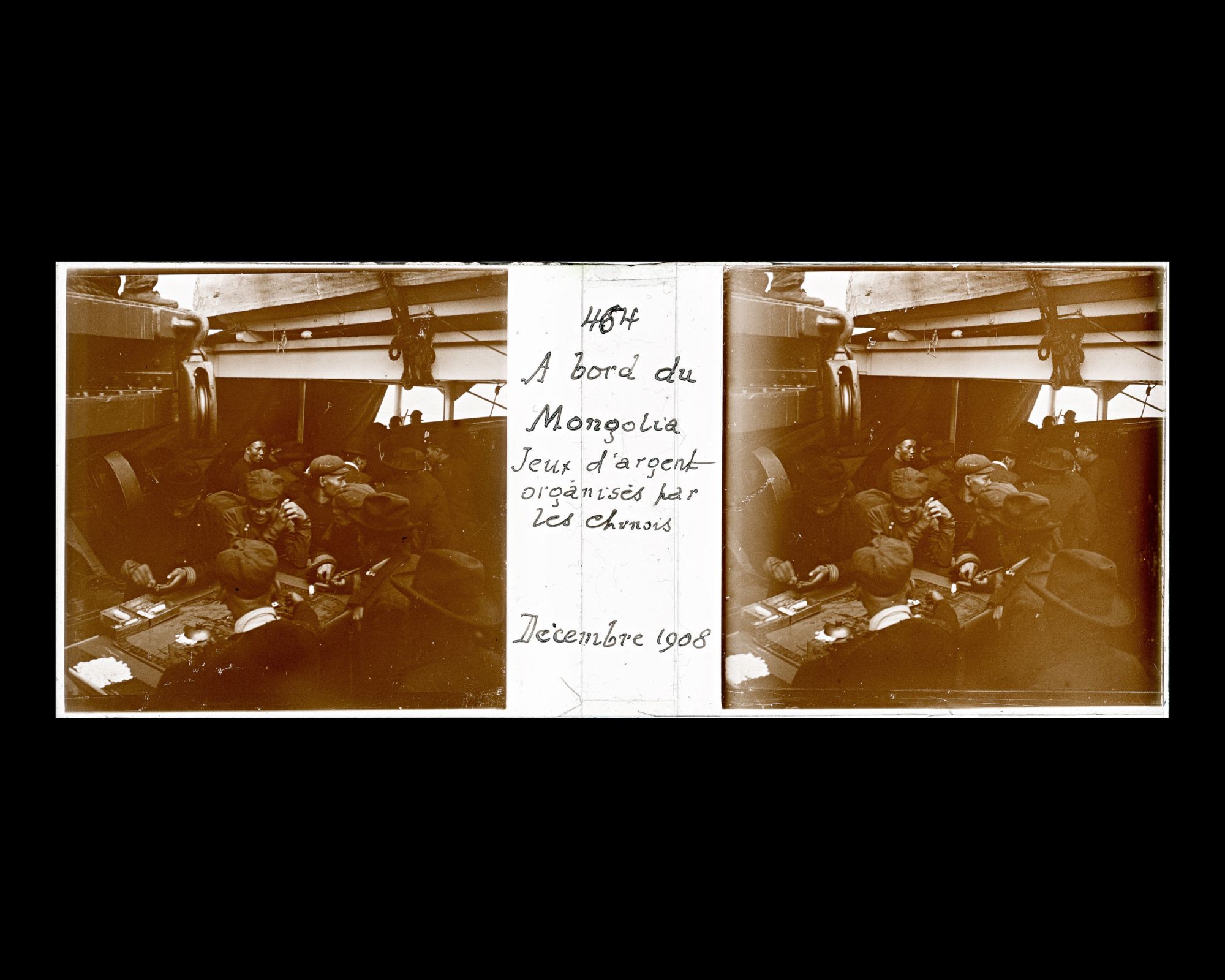 Image représentant Jeux d'argent organisés par les chinois pour les passagers des 3emes classes