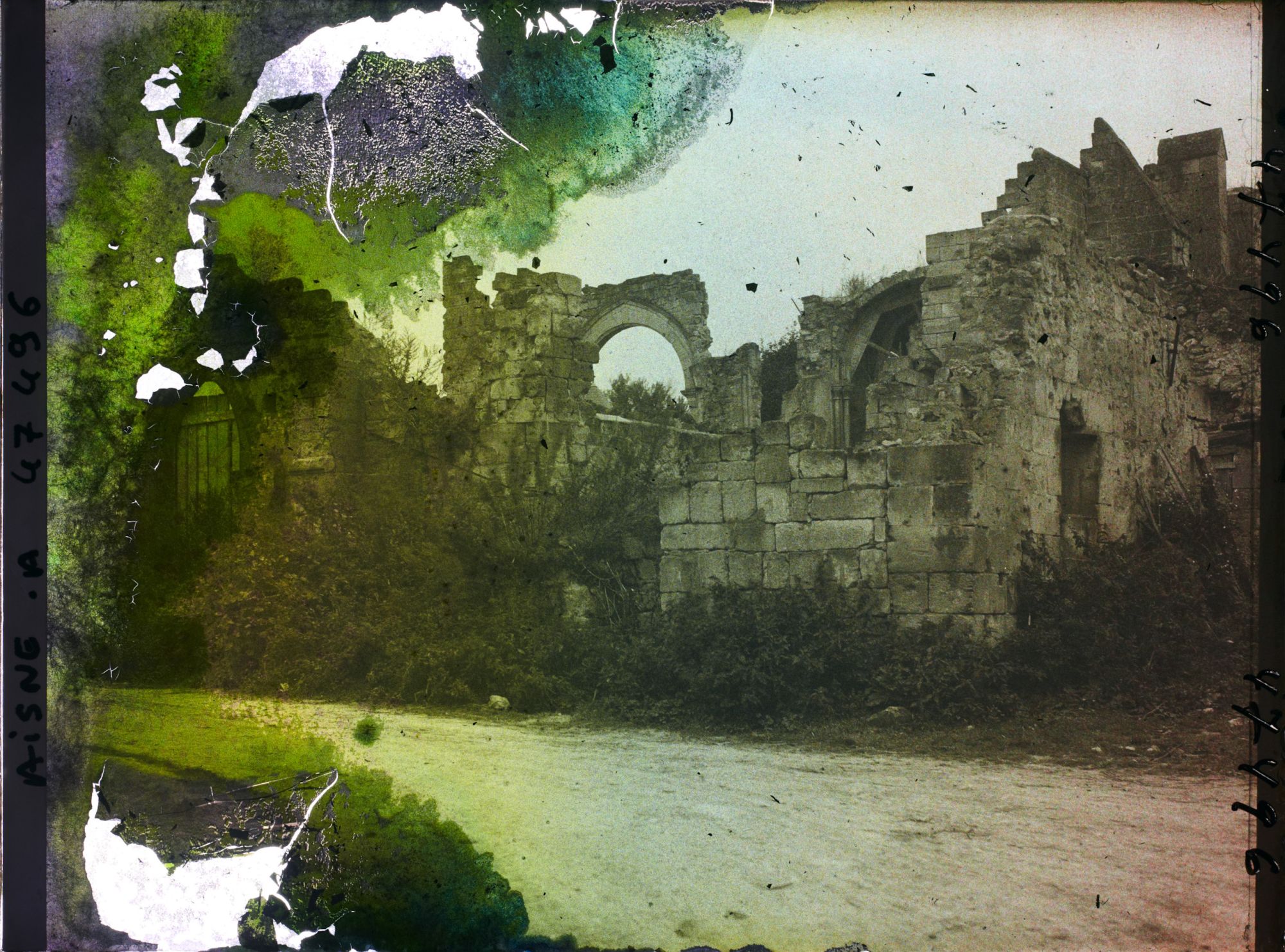 Image représentant France, Morsain, Ruines de l'Eglise autre aspect