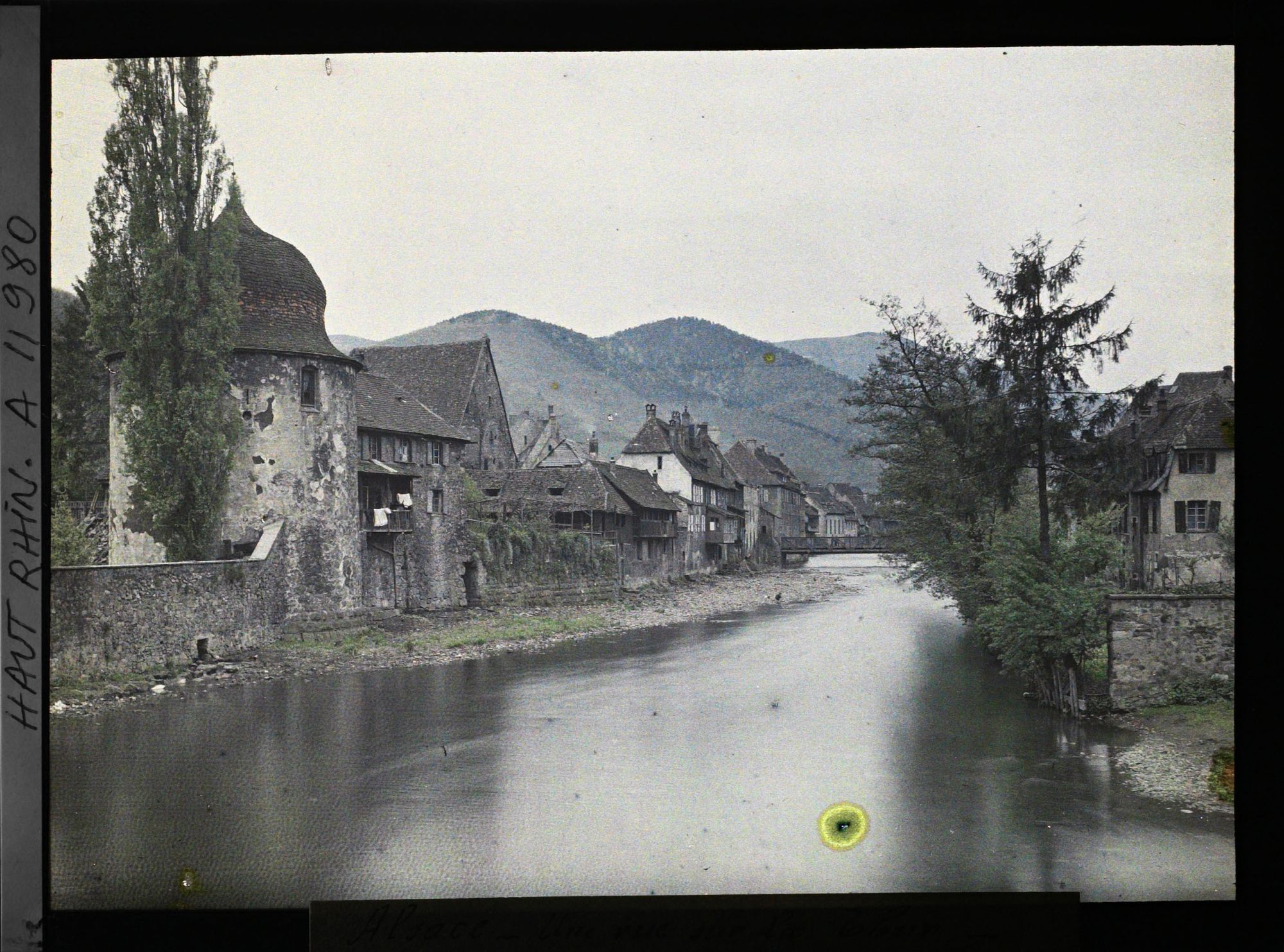 Image représentant La Thur [les remparts, la tour des sorcières]
