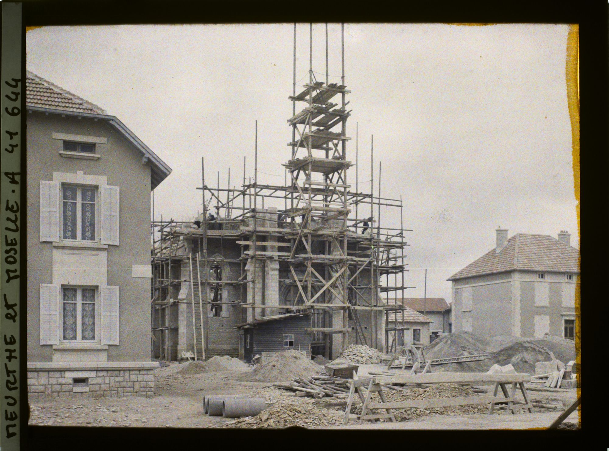 Image représentant France, Flirey, Eglise en reconstruction