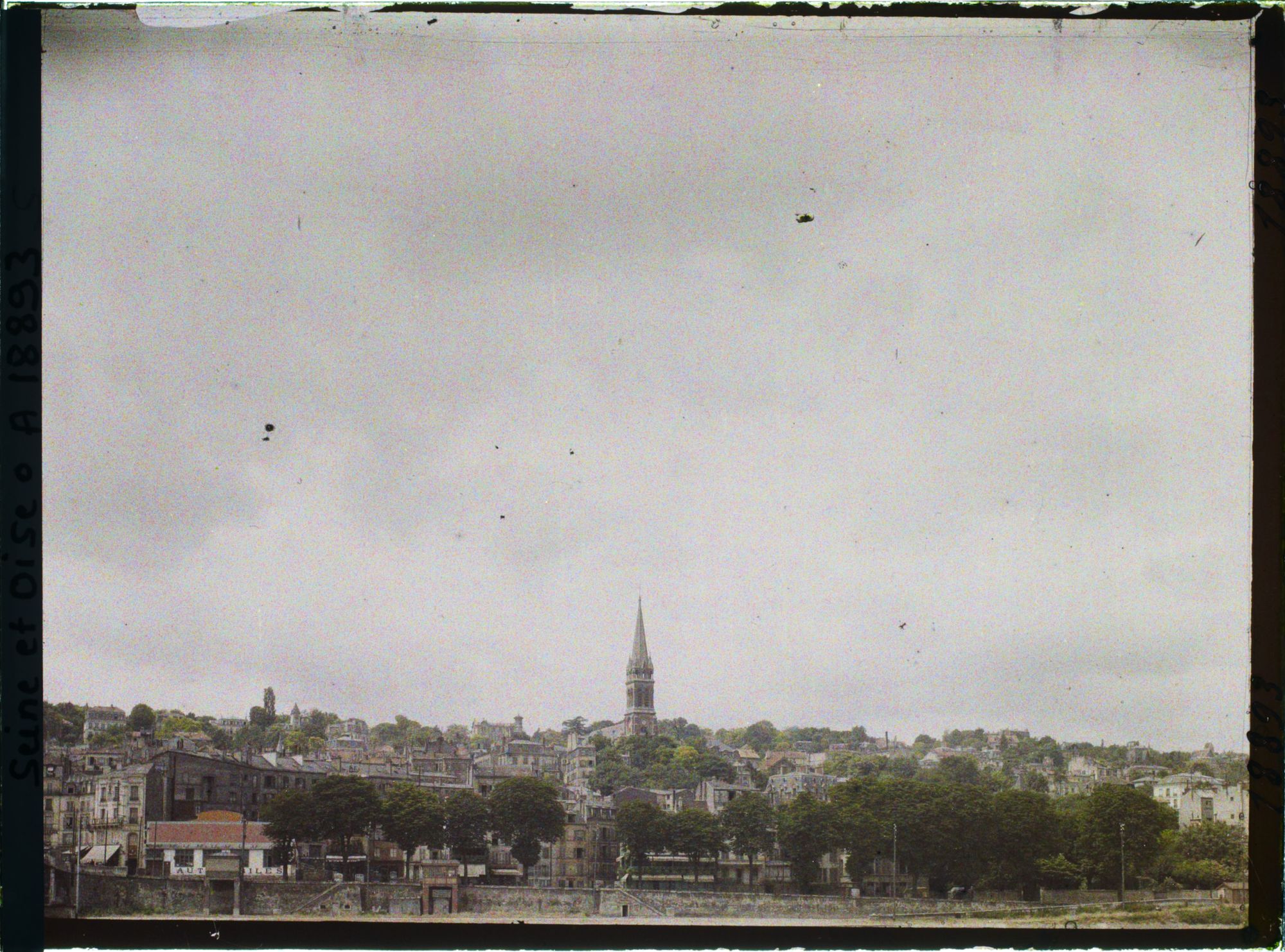 Image représentant Vue vers Saint-Cloud, à 12h 45, le ciel