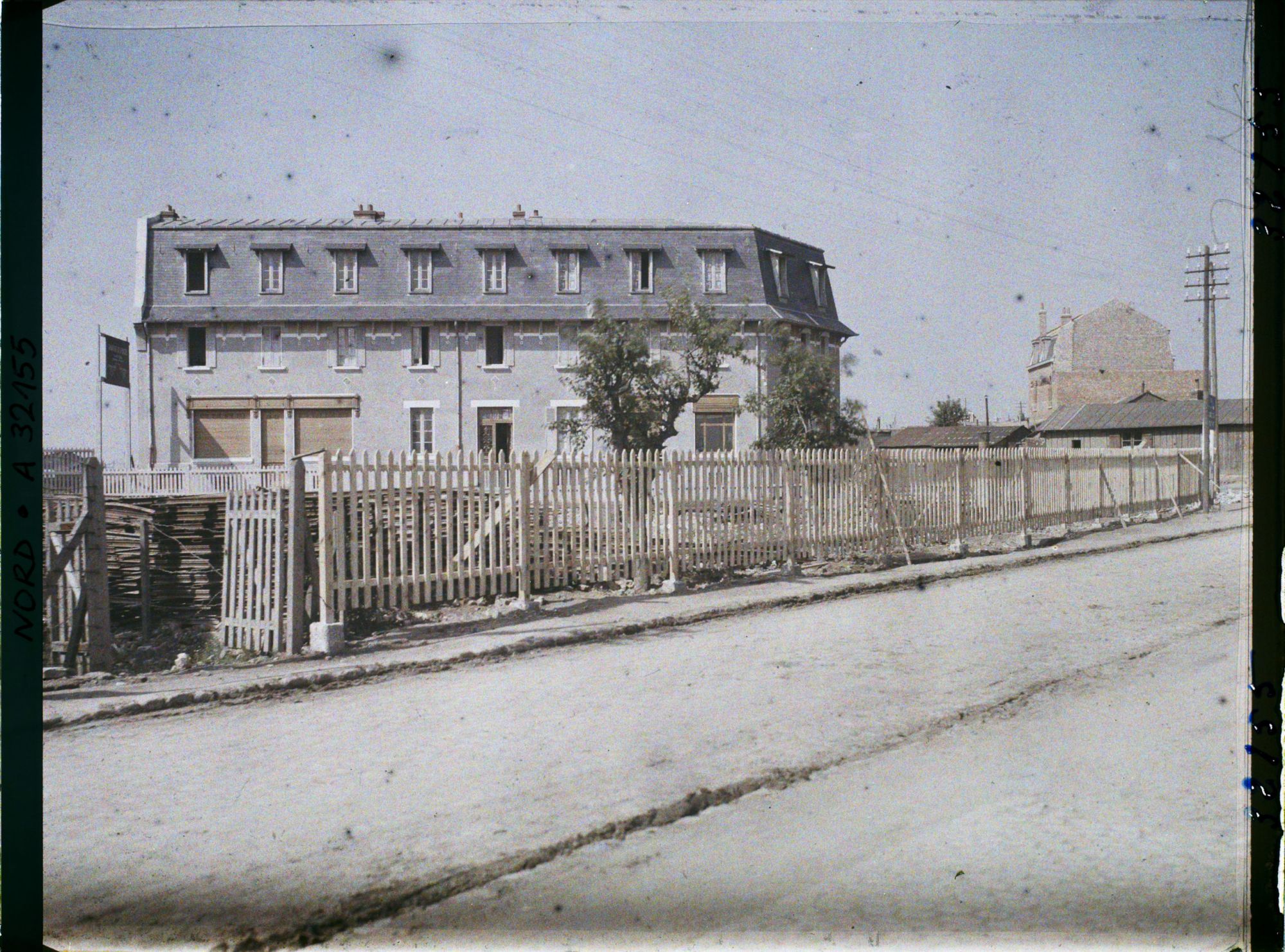 Image représentant France, La Bassée, Hôtel reconstruit