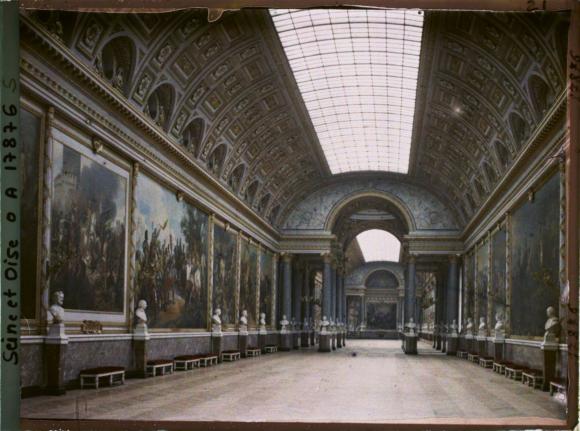 Image représentant France, Versailles, Le Palais de Versailles, La galerie des Batailles