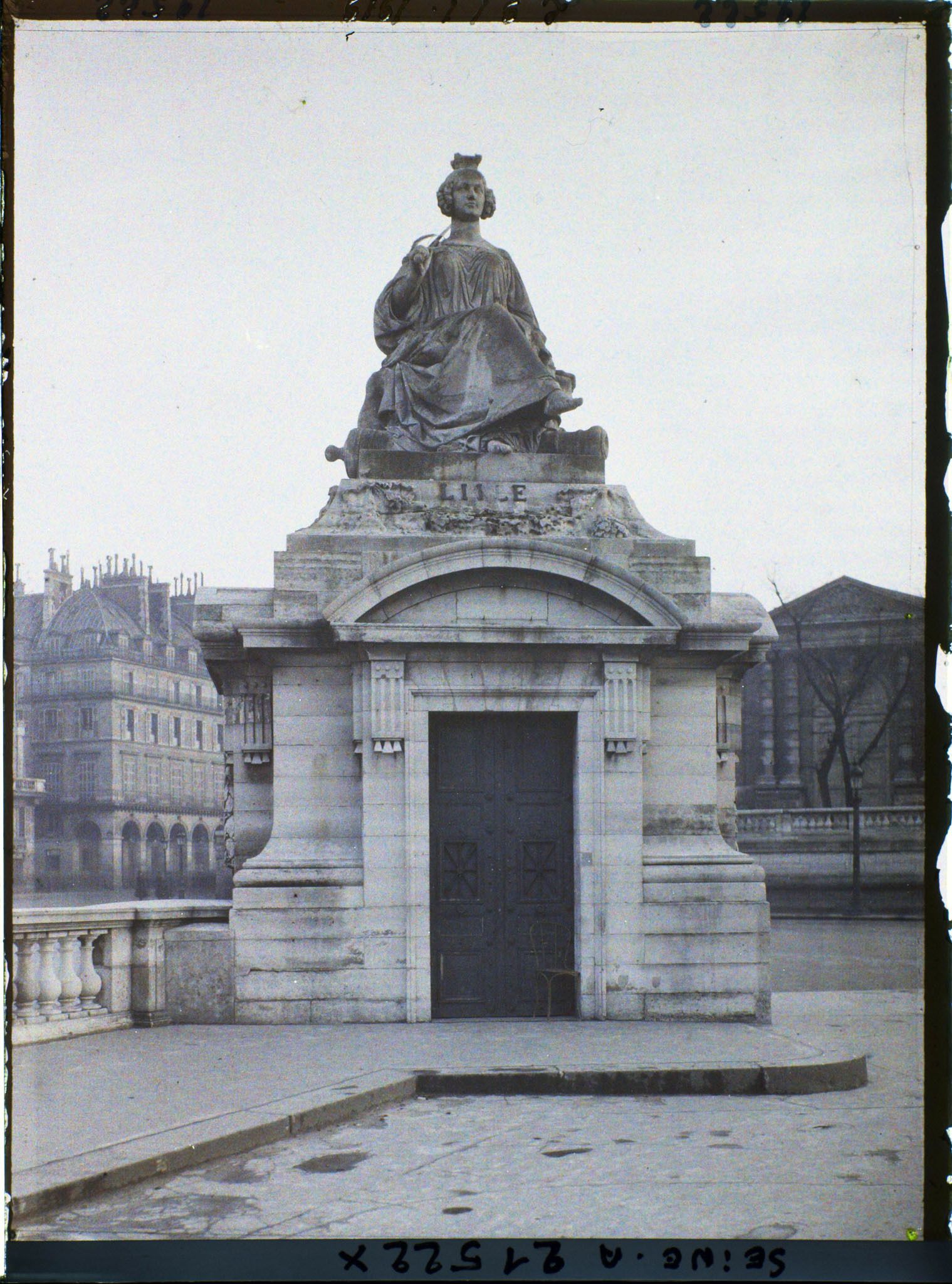 Image représentant La statue de Lille de Pradier, place de la Concorde