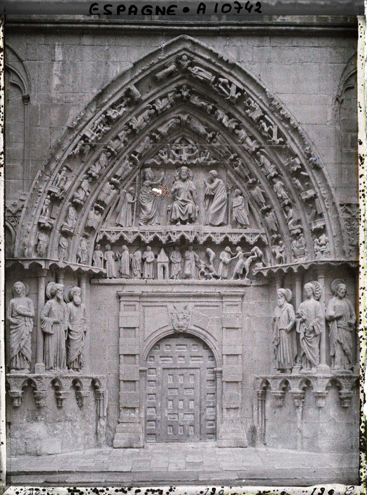 Image représentant Espagne, Burgos, La porte des Apôtres façade Ouest de la Cathédrale