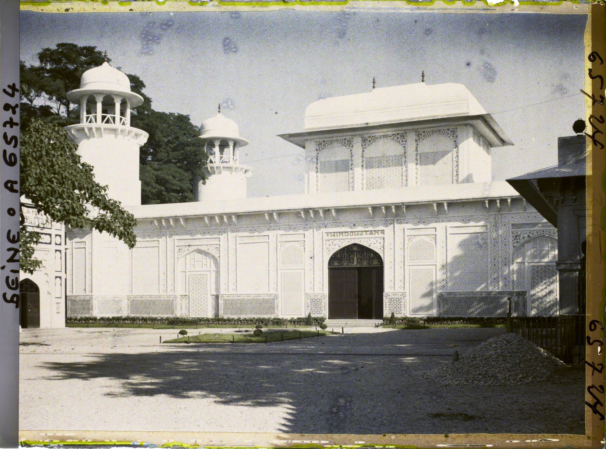Image représentant L'Exposition Coloniale Internationale de 1931, le pavillon de l'Hindoustan