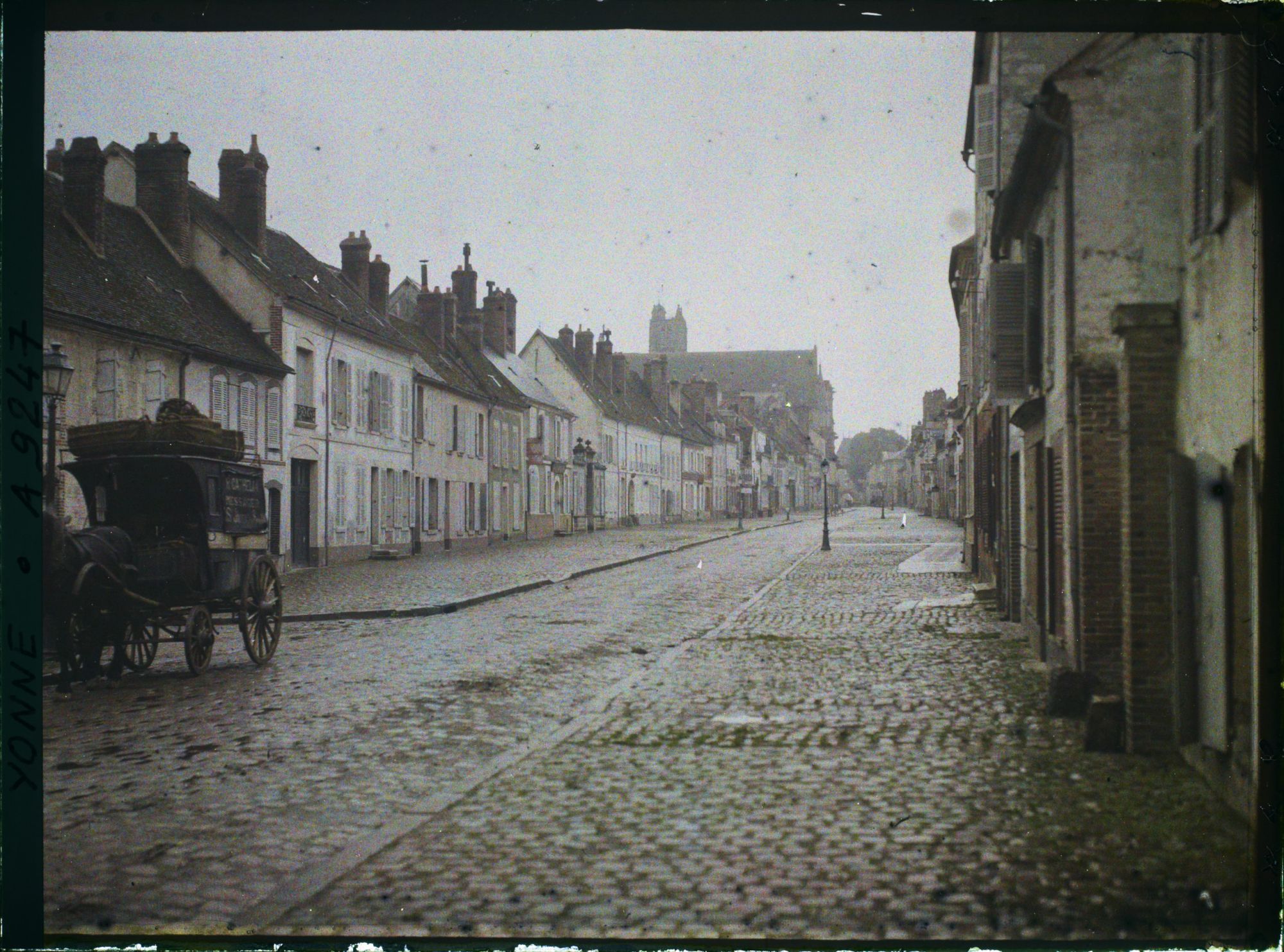 Image représentant La rue Carnot, angle rue du Bief