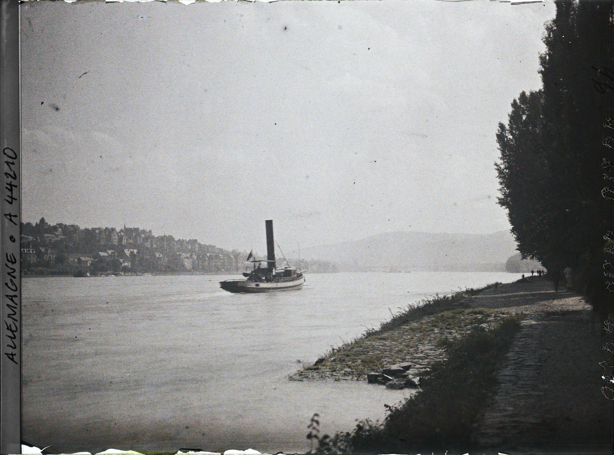 Image représentant Allemagne, Coblence, Contre jour sur le Rhin