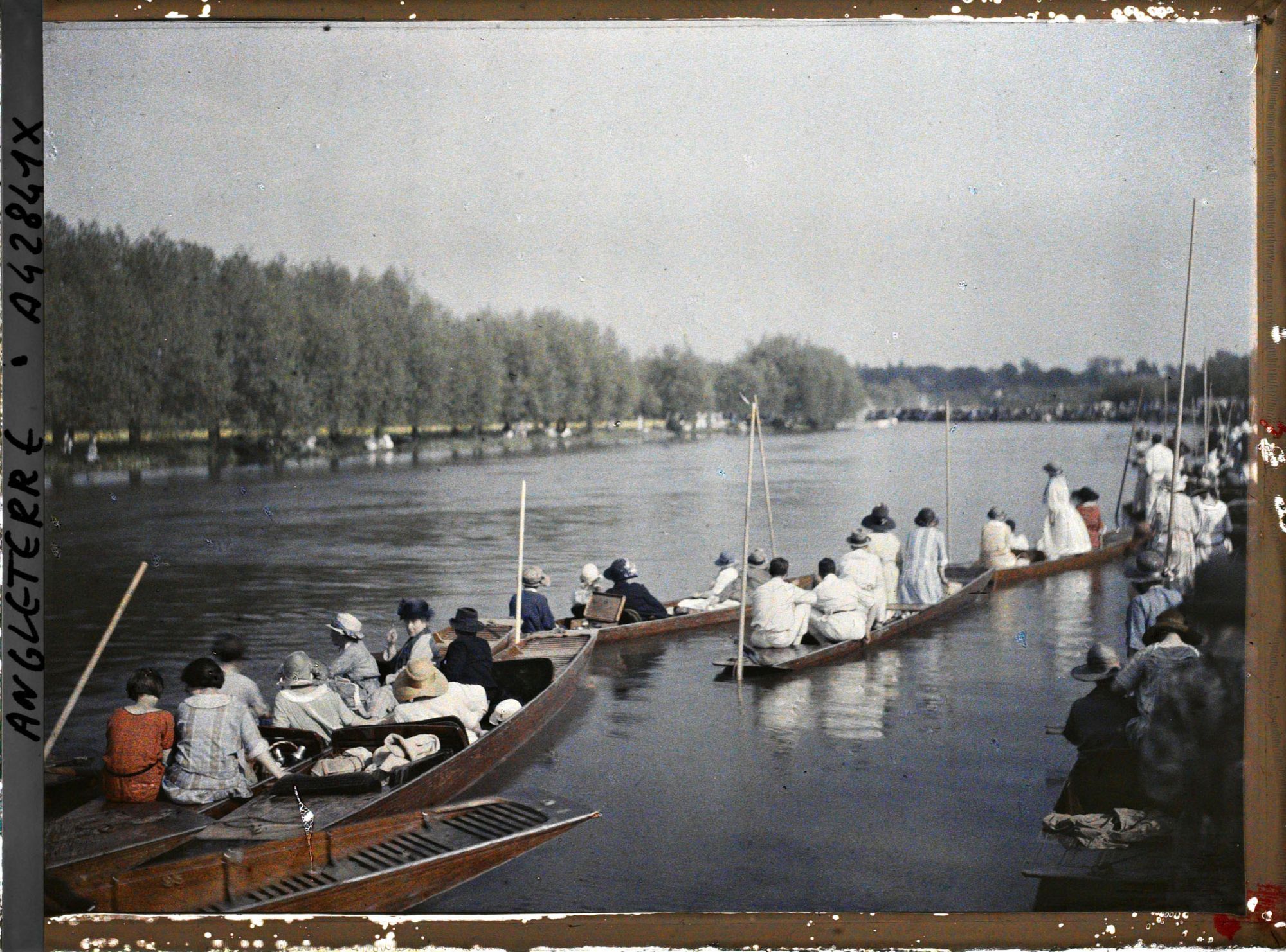 Image représentant Une régate sur la rivière Cherwell