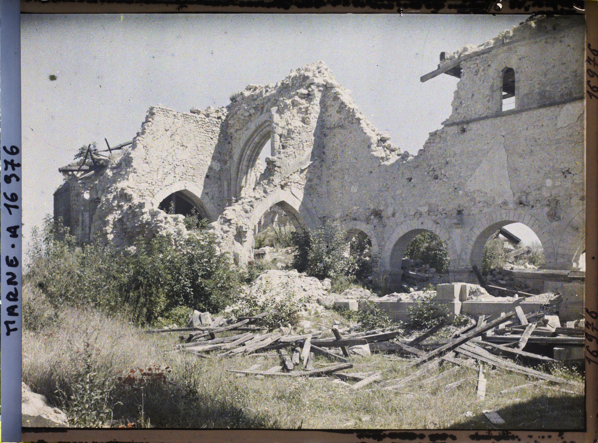 Image représentant France, Beine, L'Eglise