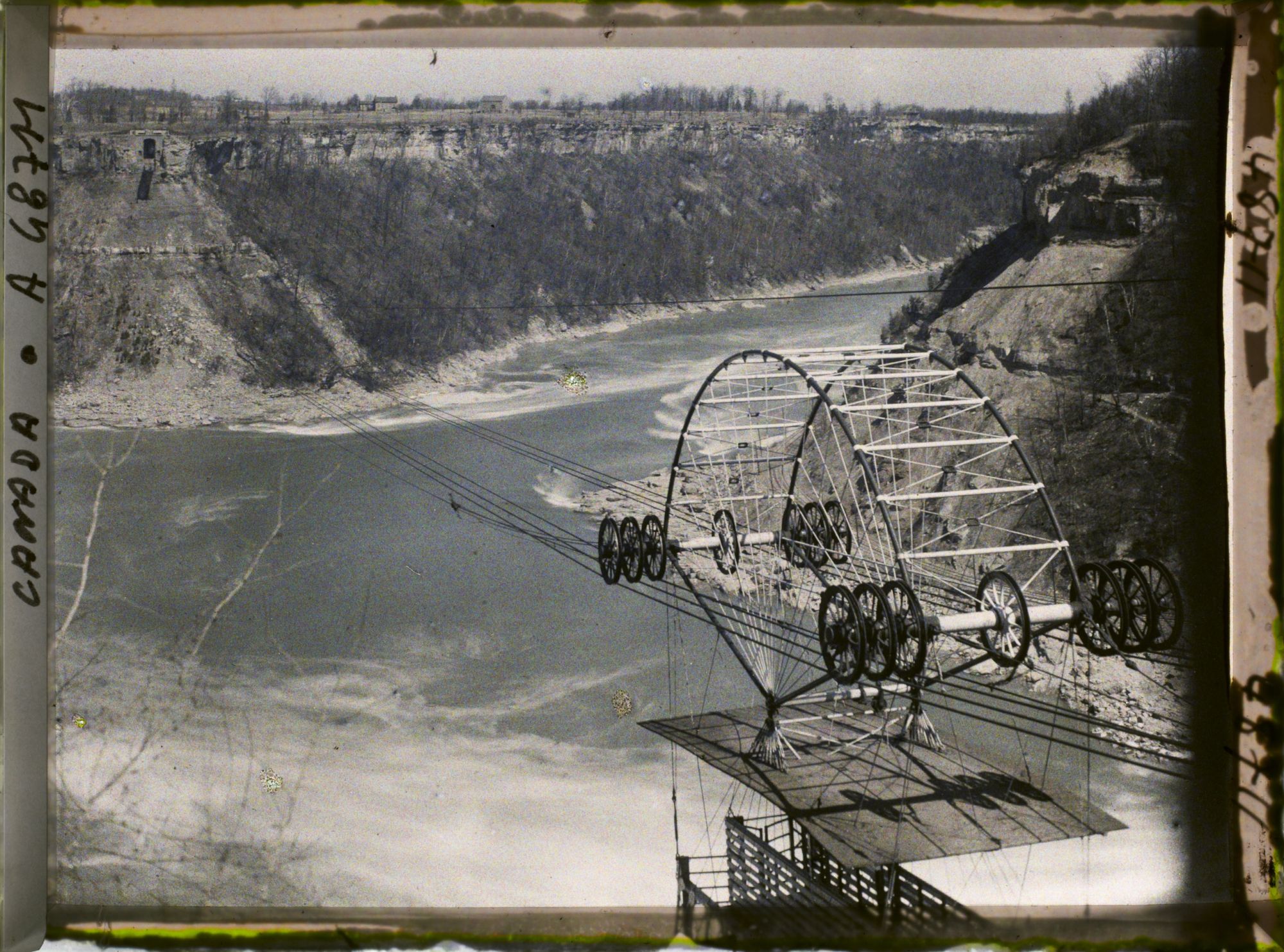 Image représentant Canada, Niagara, l'aérocar