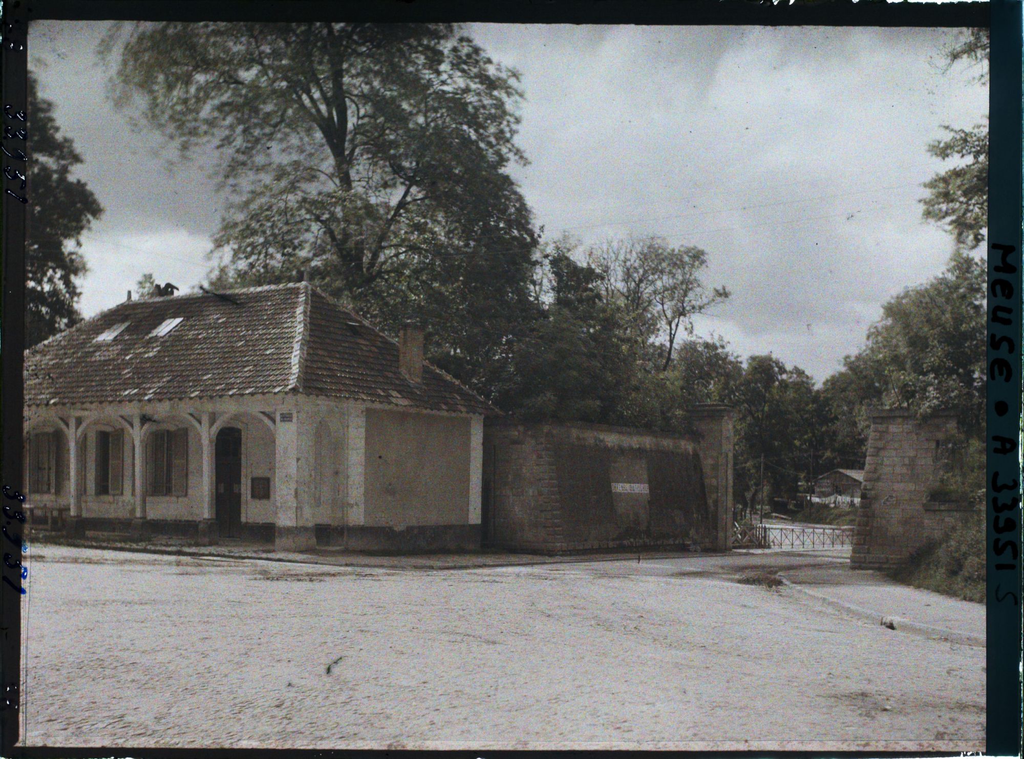 Image représentant France, Verdun, La Porte de France vue de l'intérieur des remparts