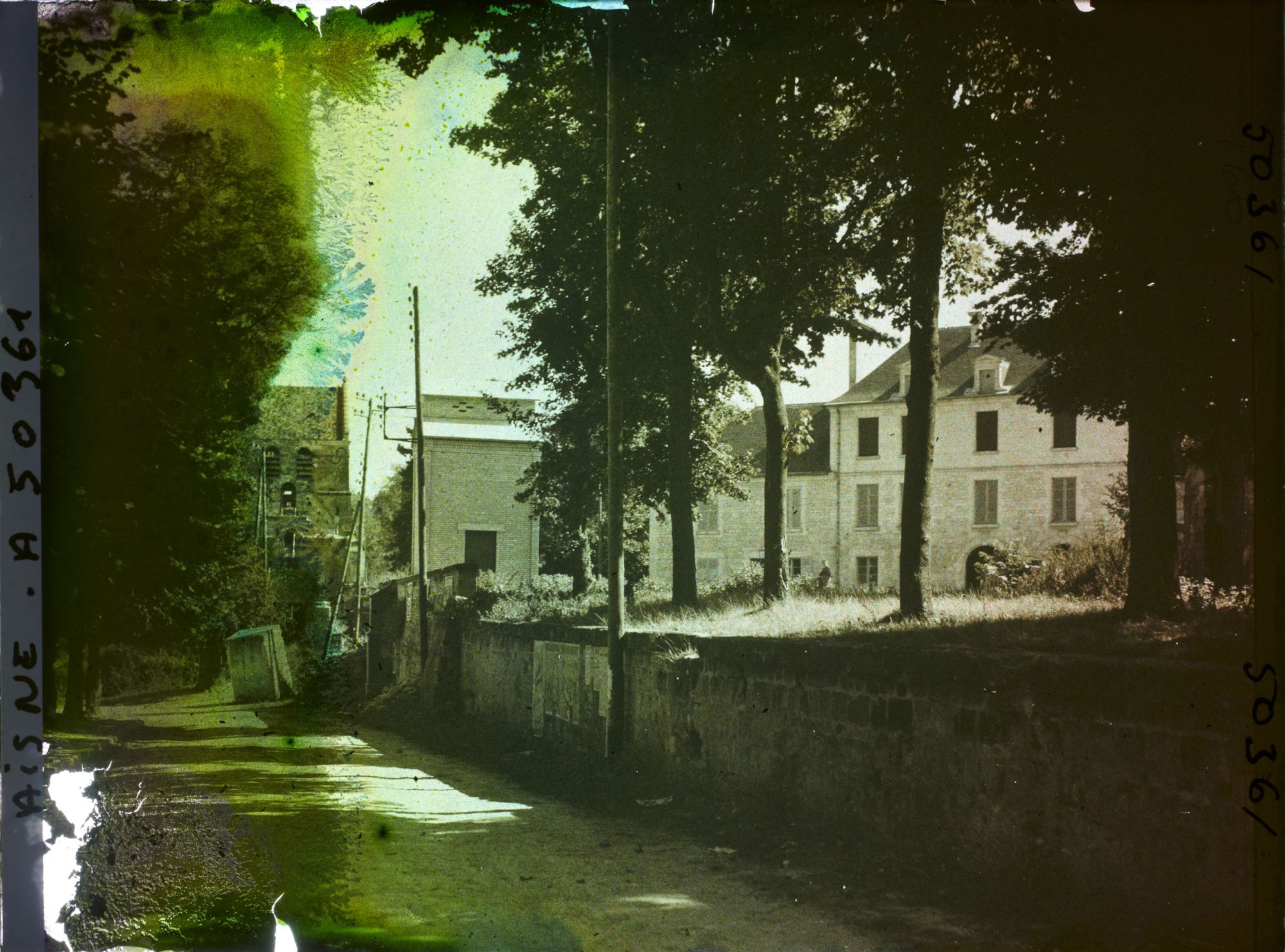 Image représentant France, Mercin, Vue vers nouvelle Mairie