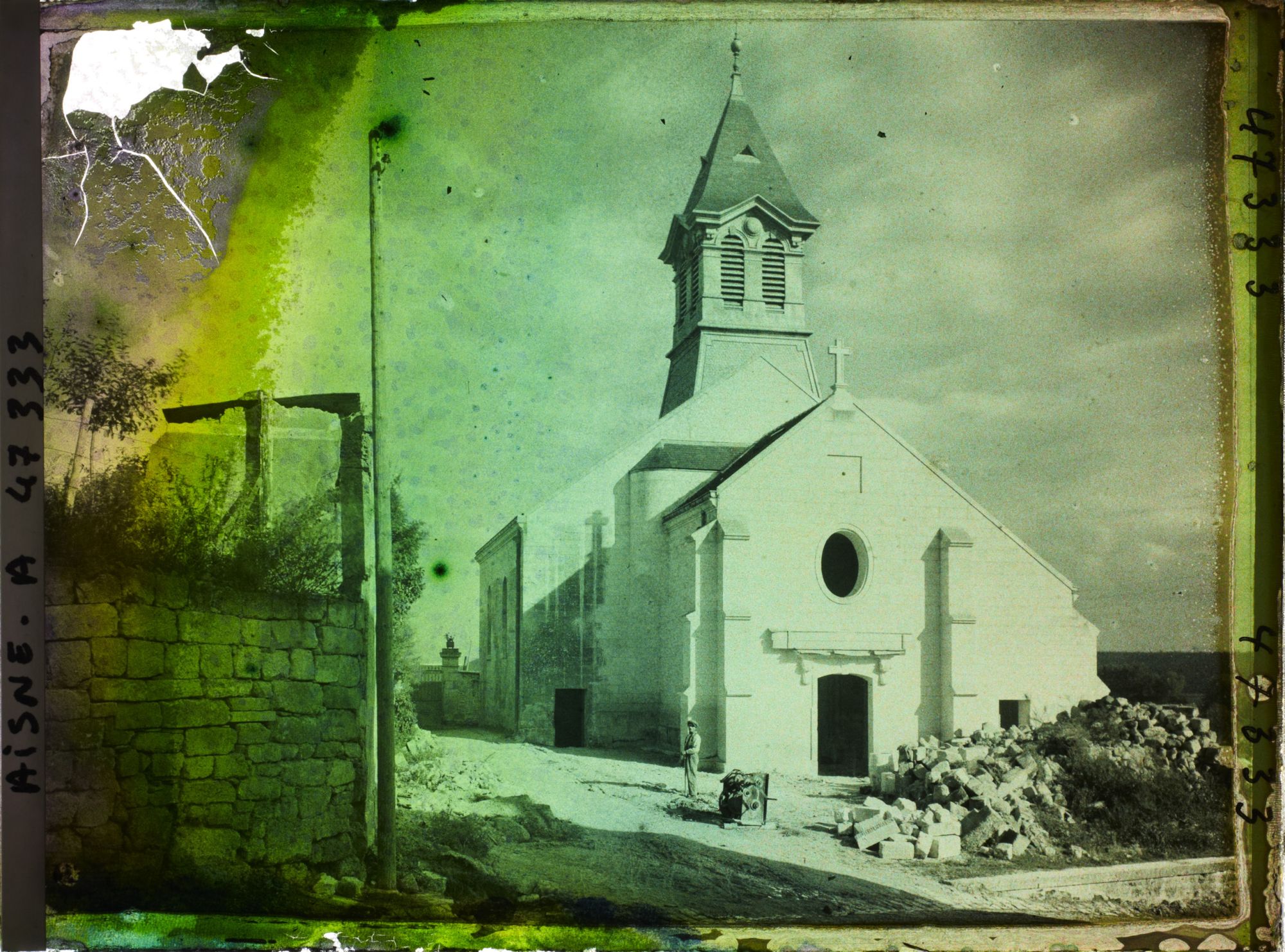 Image représentant France, Celles s/Aisne, Façade de l'Eglise refaite