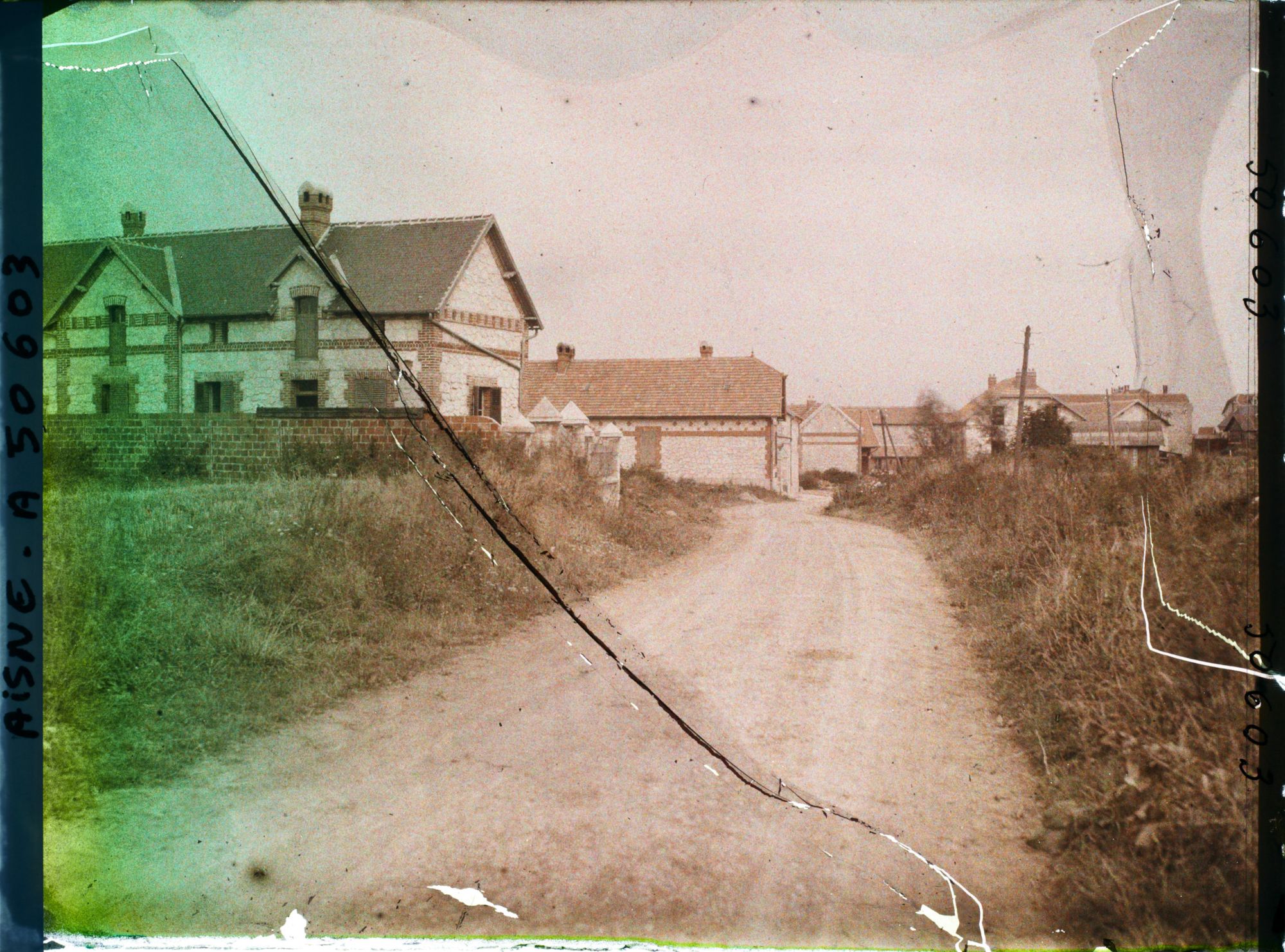 Image représentant France, Laffaux, Une Rue
