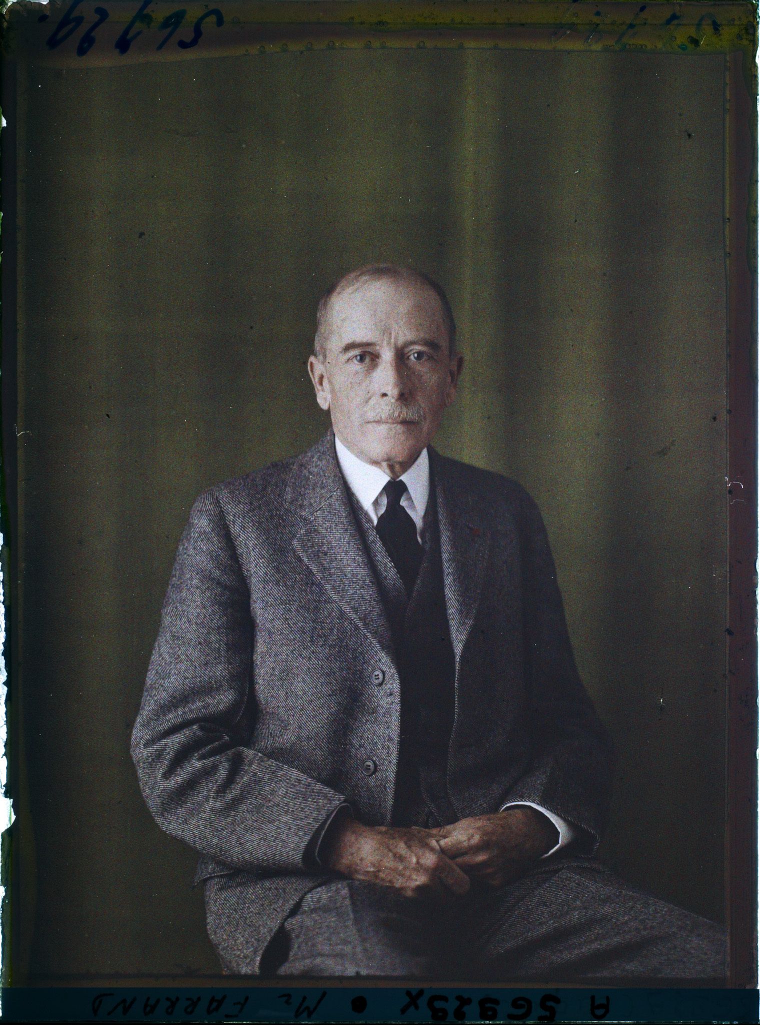 Image représentant https://musee-albert-kahn.s-museum.fr/home/NWQ2OTAwYzNmYjZlZTk1ZWQwODJmMjY4L2dlbmVyaWMtbm90aWNlLXRhYi9hdXRob3JpdHkvNjE3YTc5ZjVjZjhiODk2OGIzMzM3ZDIx/5d6900c3fb6ee95ed082f268/generic-notice-tab/authority/617a79ebcf8b8968b3336cb3 Monsieur Livingston Farrand