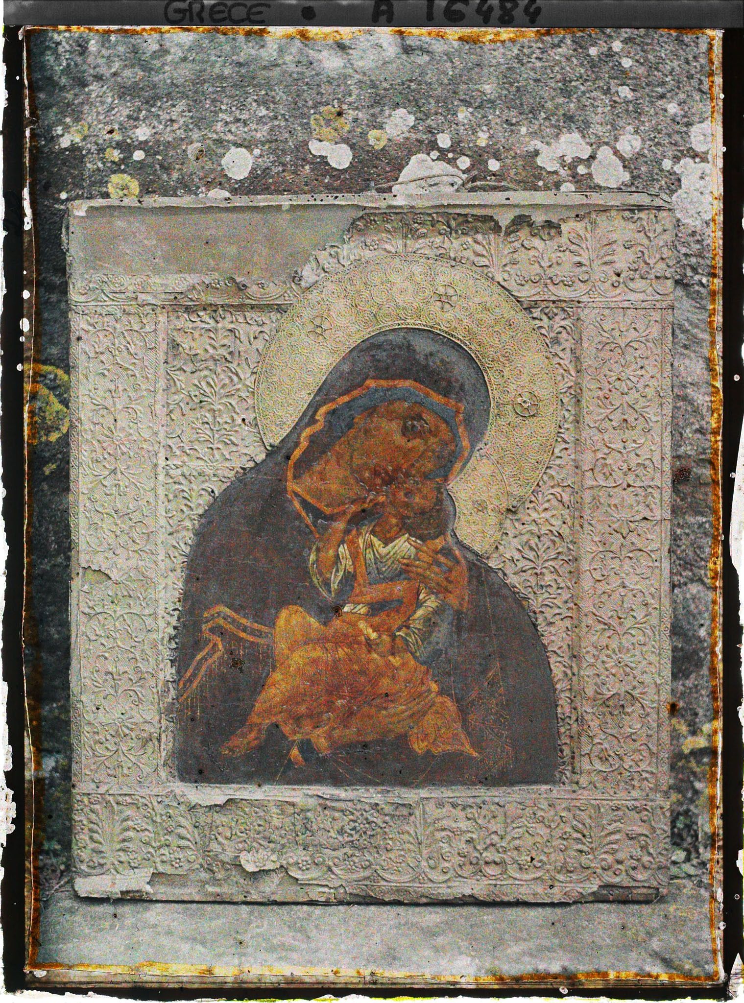 Image représentant Turquie, Hilendar, Icone Vierge embrassant l'enfant