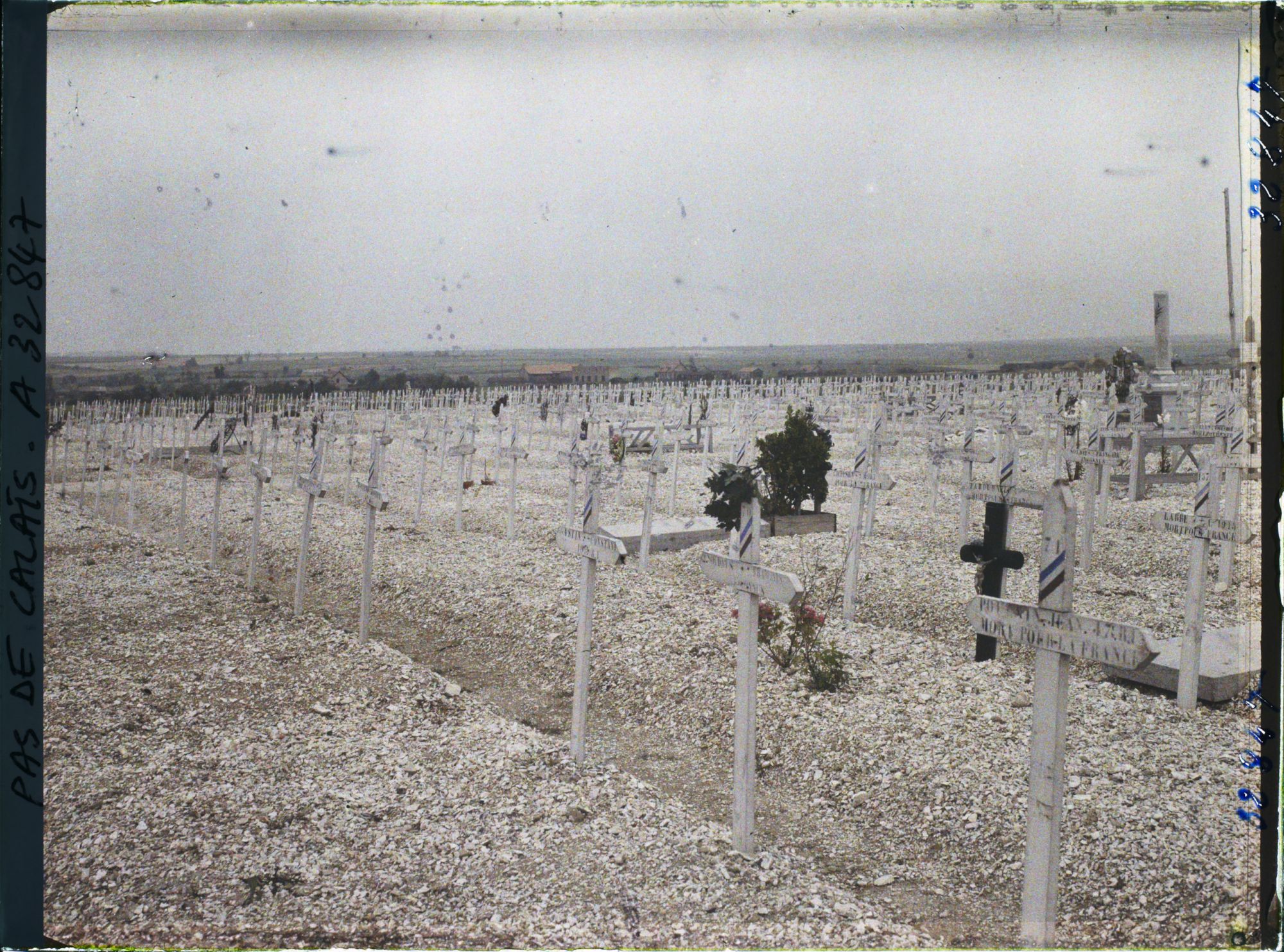 Image représentant France, Roclincourt, Le Grand Cimetière Français (2000 Tombes)