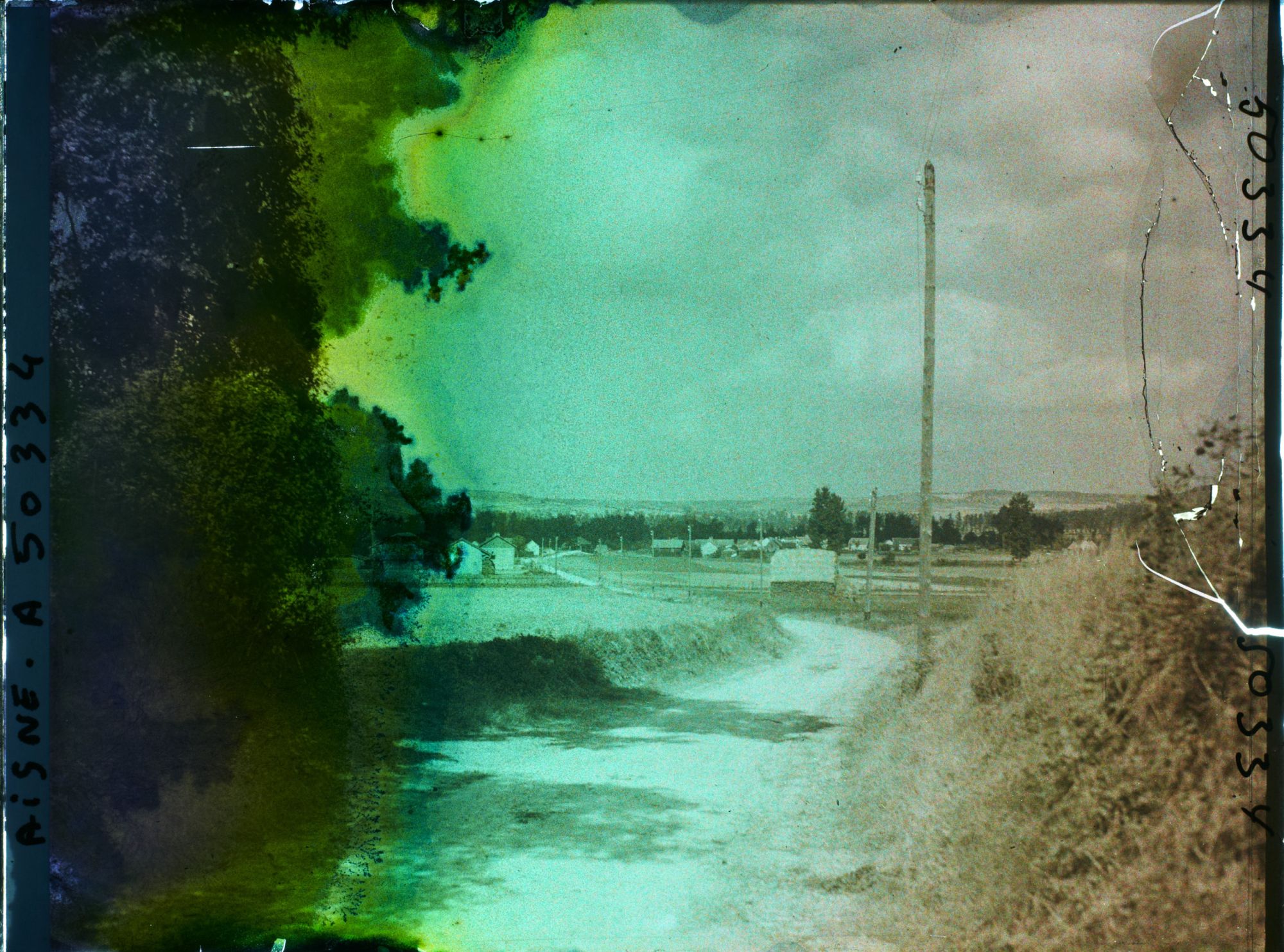 Image représentant France, Pont Arcy, Vue gle du village