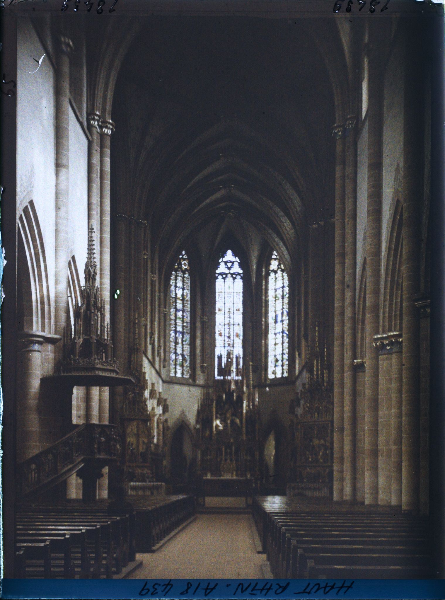 Image représentant France, Colmar, Intérieur de la Cathédrale