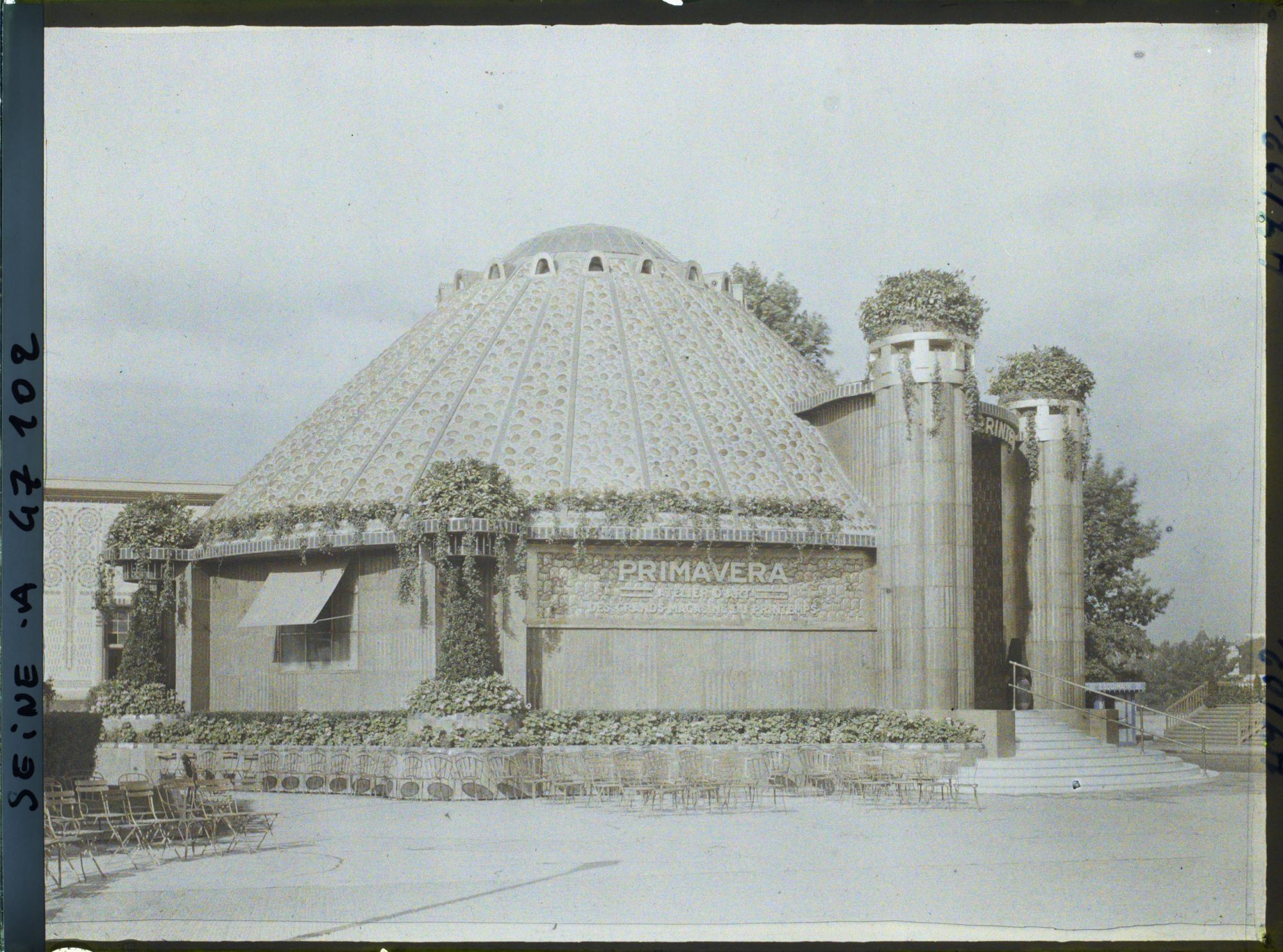 Image représentant L'Exposition des arts décoratifs, Grands Magasins du Printemps - Pavillon Primavera