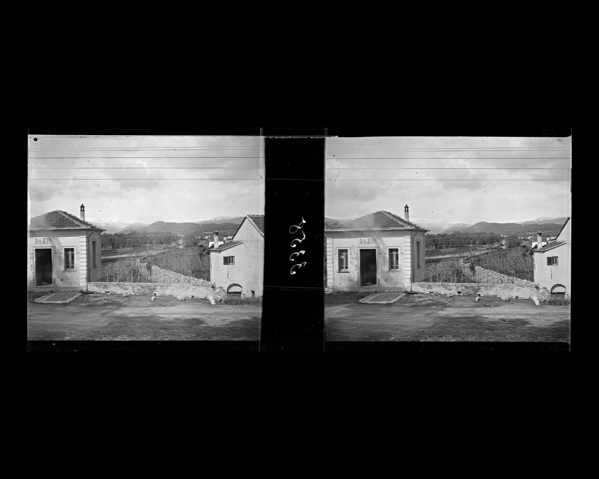 Image représentant La station de Dazio, vue prise du train