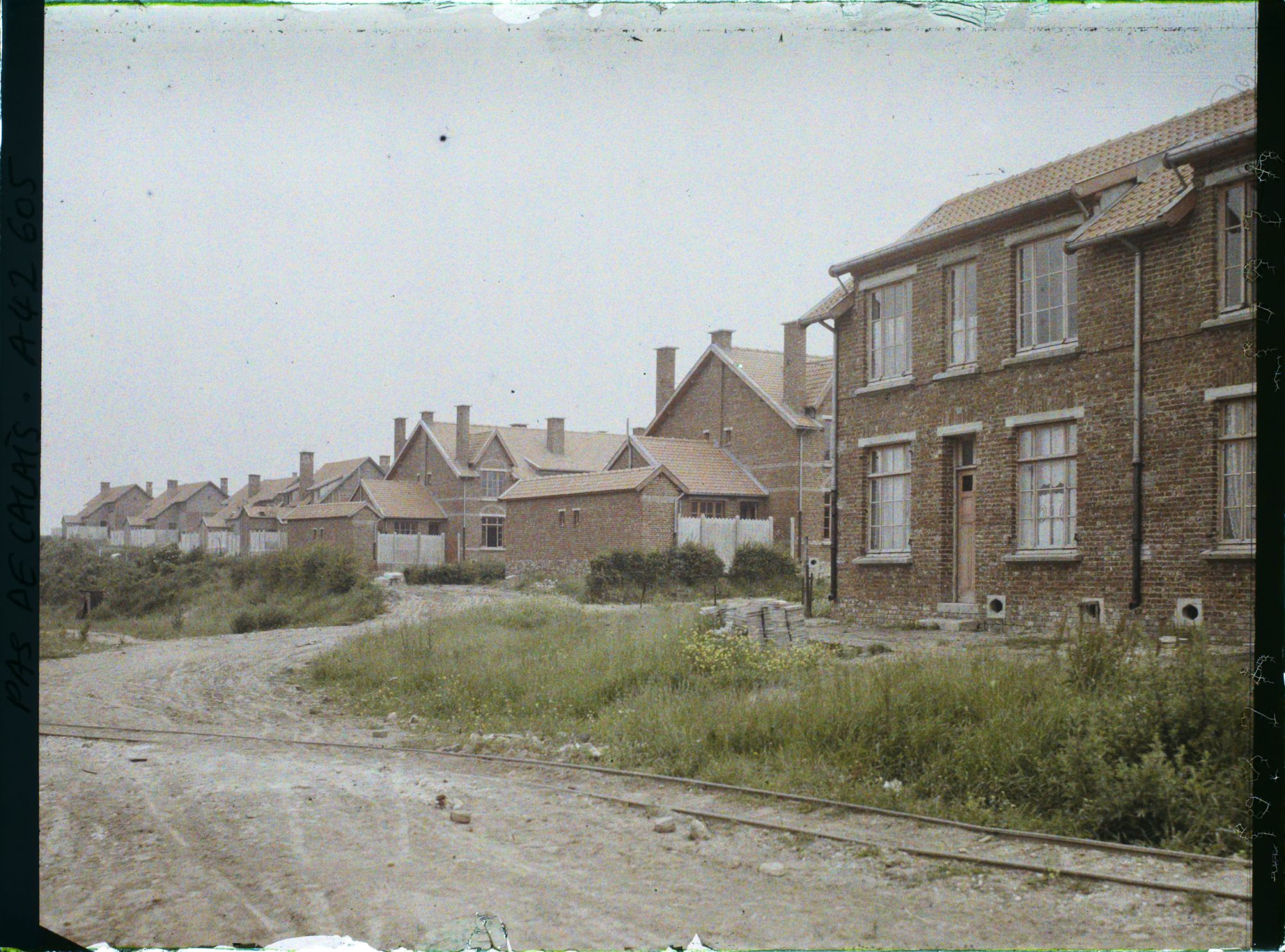 Image représentant France, Angres, Corons de la fosse 6 de Liévin