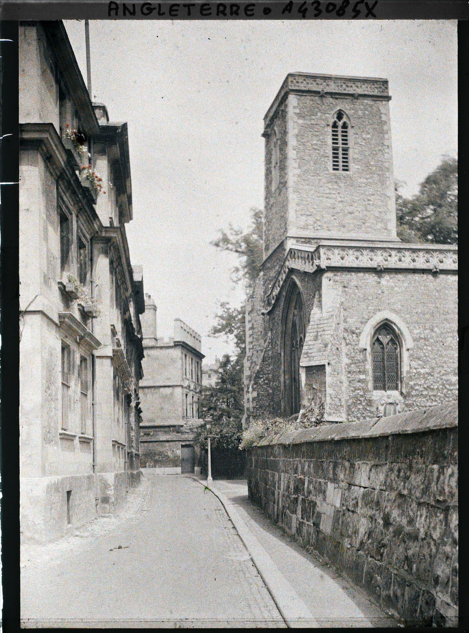 Image représentant Saint Peters in the East