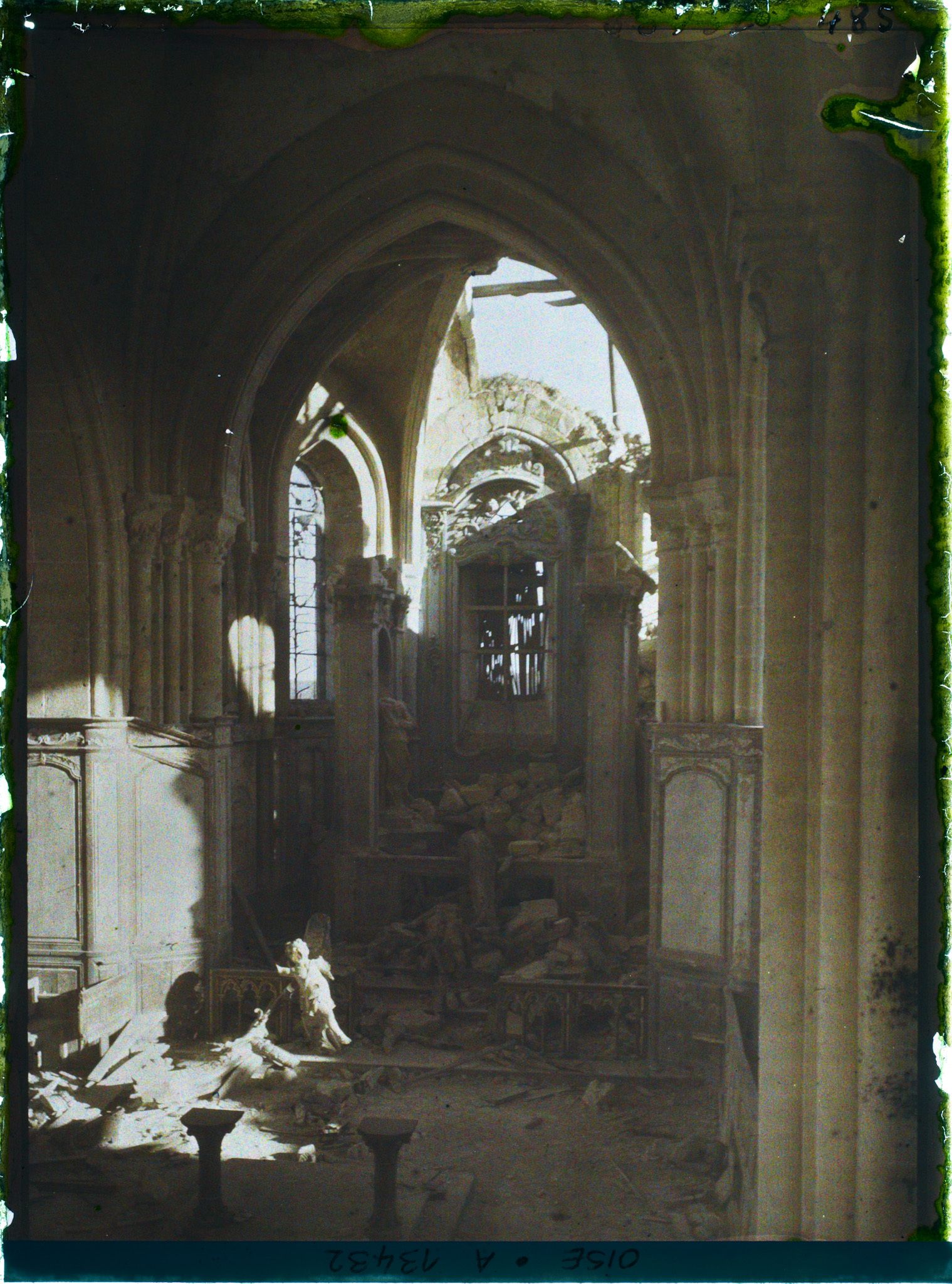 Image représentant France, Thiescourt, Intérieur de l'Eglise
