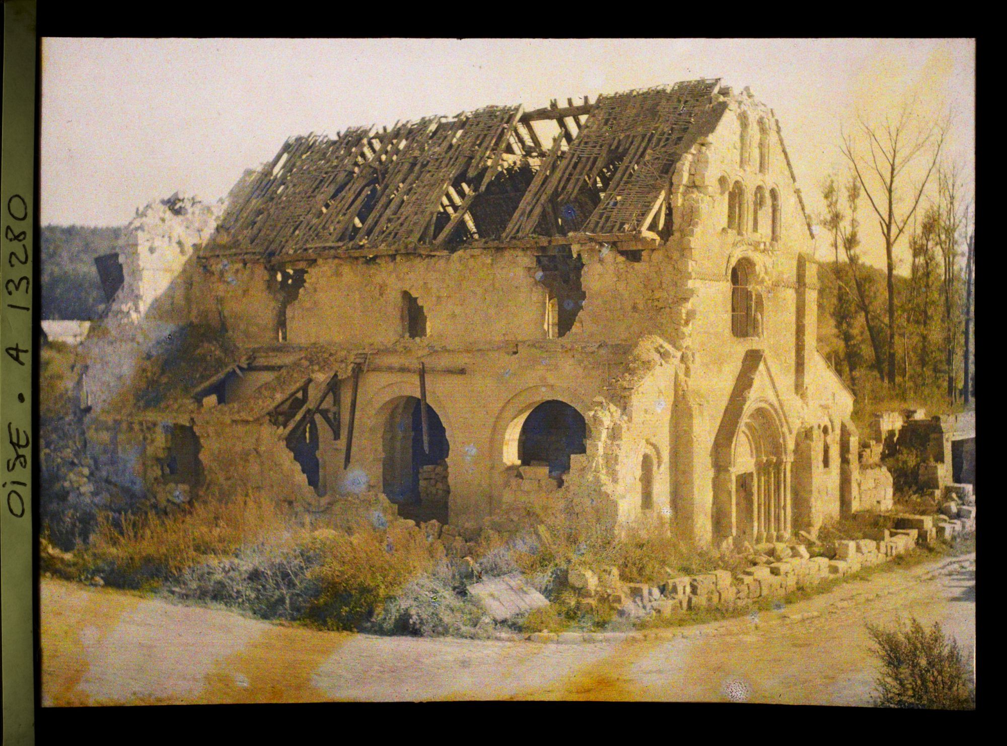 Image représentant France, Tracy-le-Val, Extérieur de l'Eglise