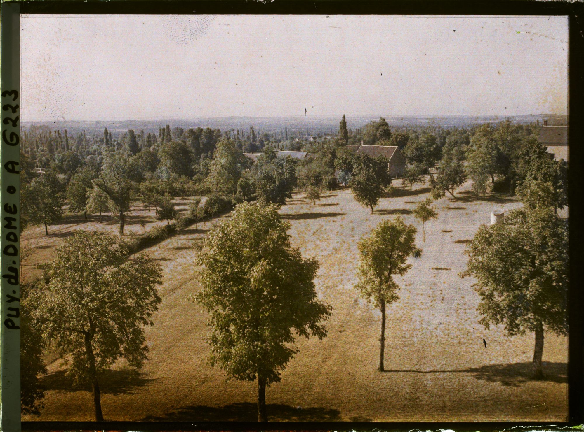 Image représentant France, Environs de Clermont Ferrand