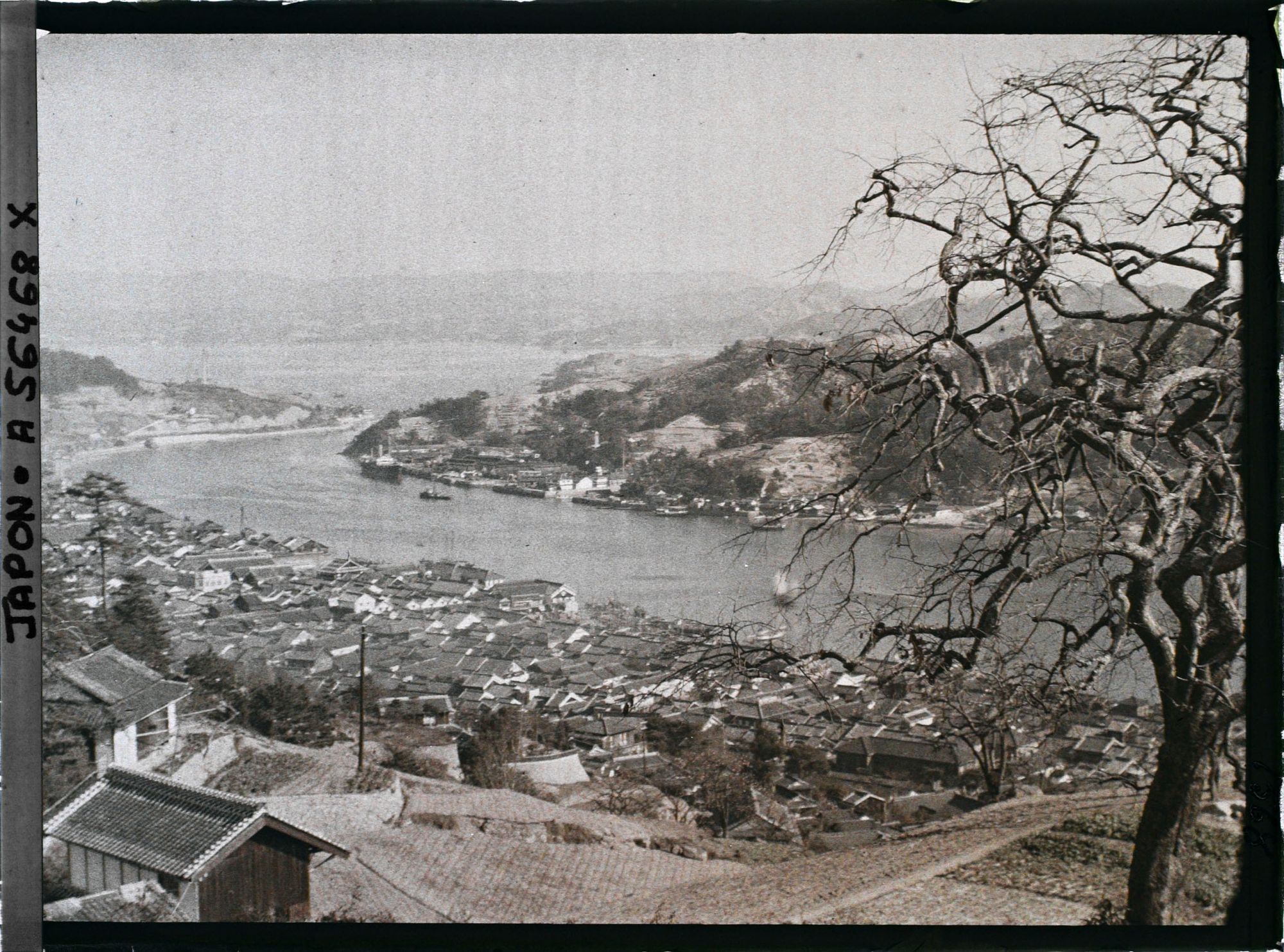 Image représentant Panorama sur la ville en direction de l'Est