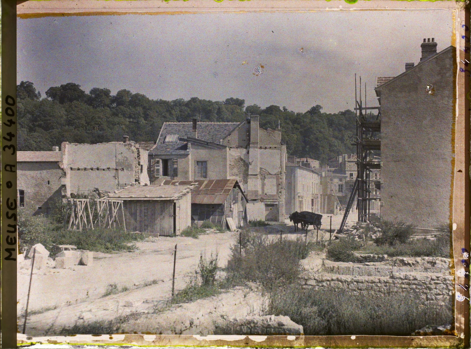 Image représentant France, St Mihiel, Reconstructions rue de Sauley