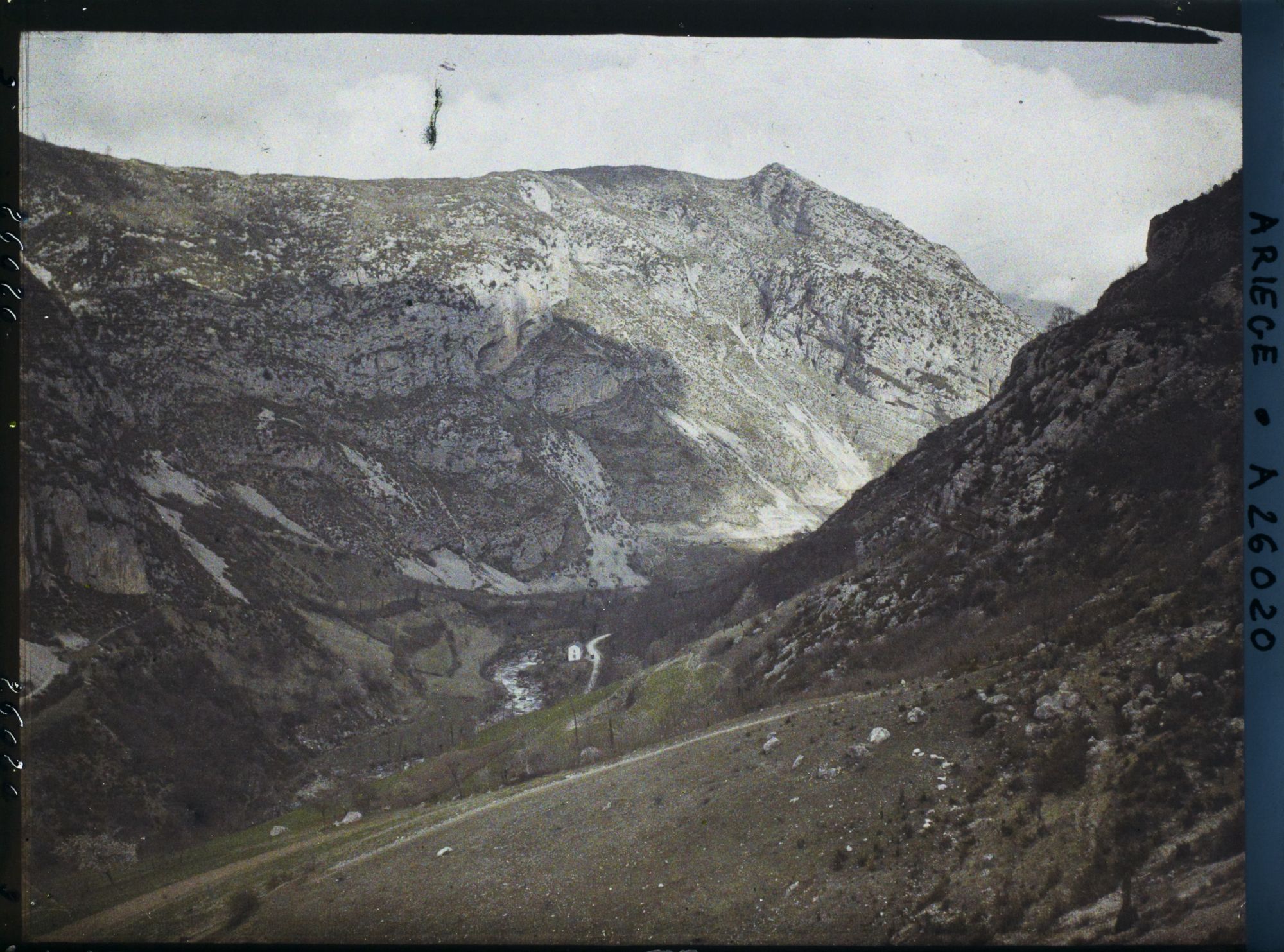 Image représentant La vallée de Vicdessos vue vers l'aval