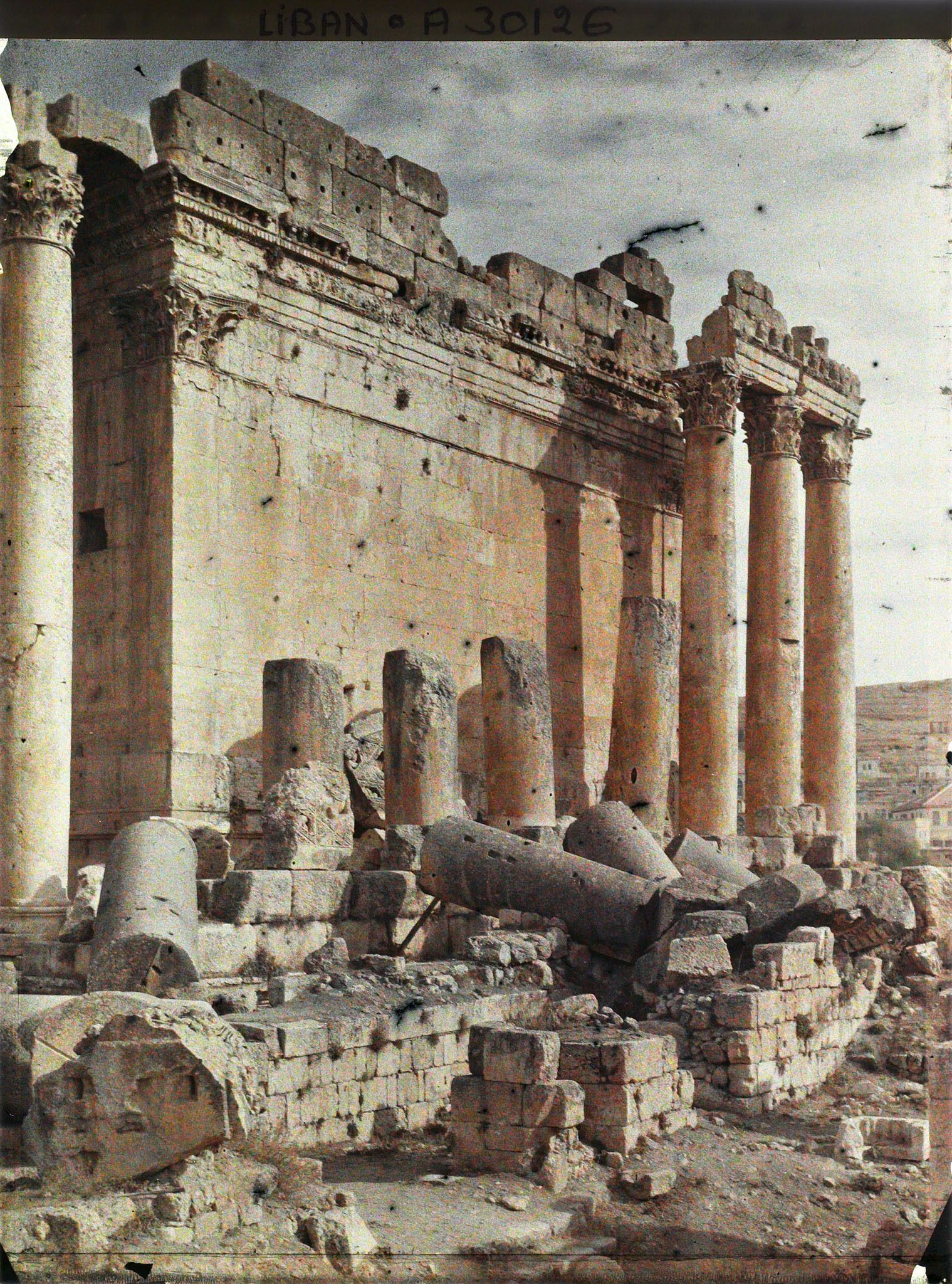 Image représentant Péristyle ouest du Temple dit de Bacchus