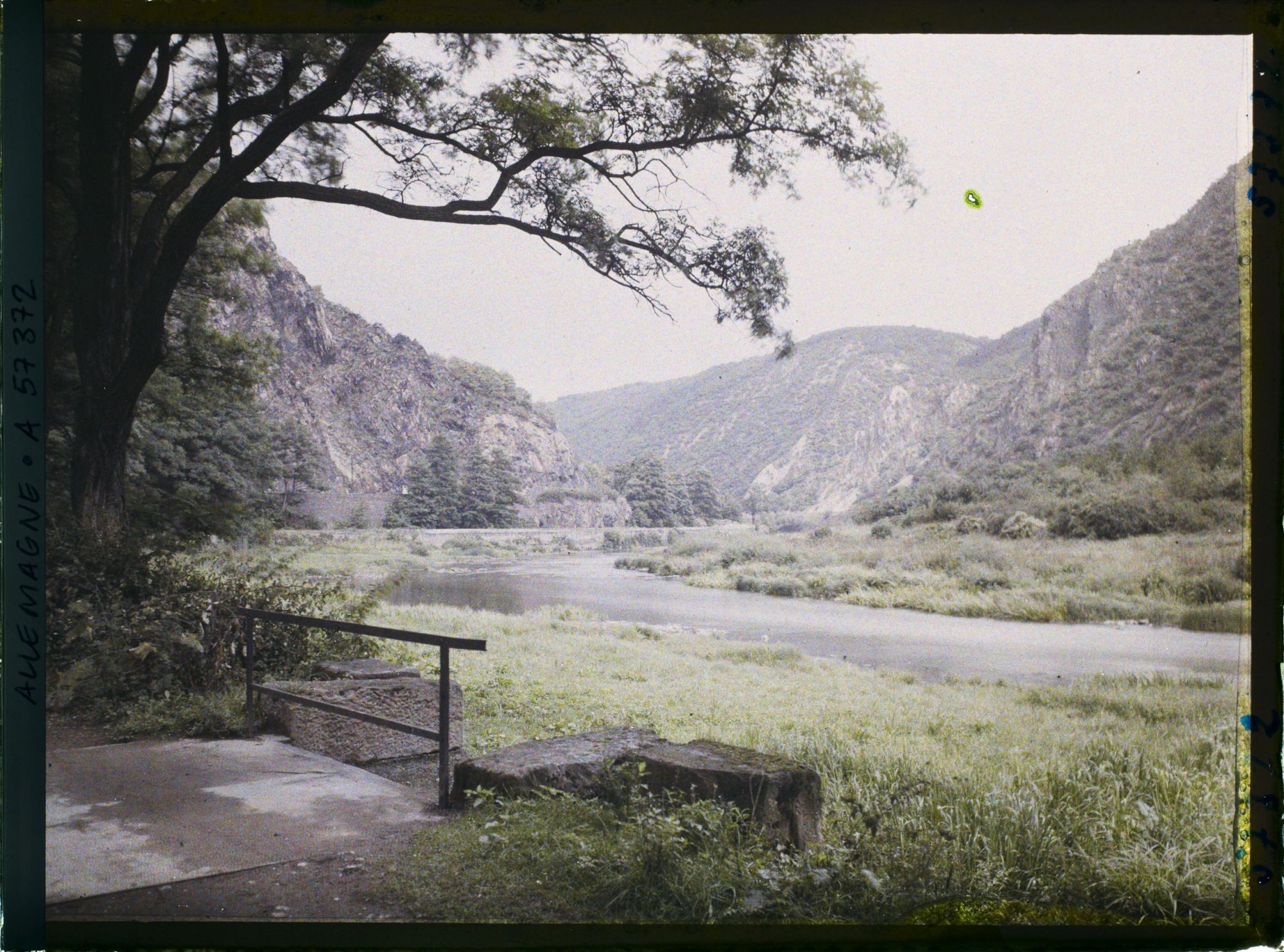 Image représentant Bords du Rhin, Badmünster, Paysages divers