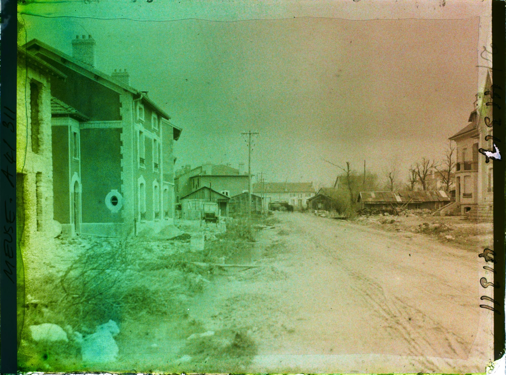 Image représentant France, Fresnes en Woëvre, Reconstructions Grande Rue