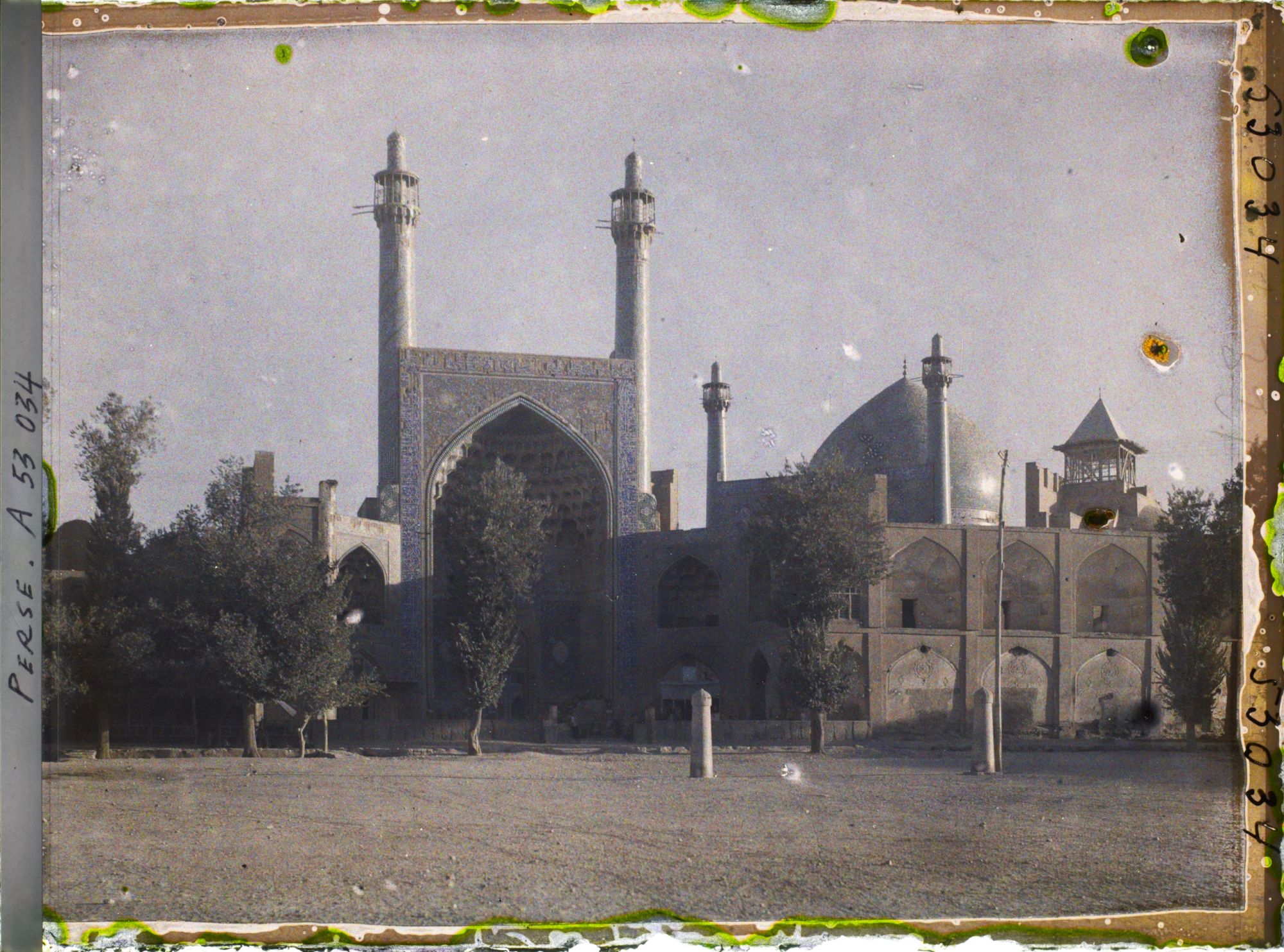 Image représentant La Masjid-i-Chah (mosquée du Chah) (1629)