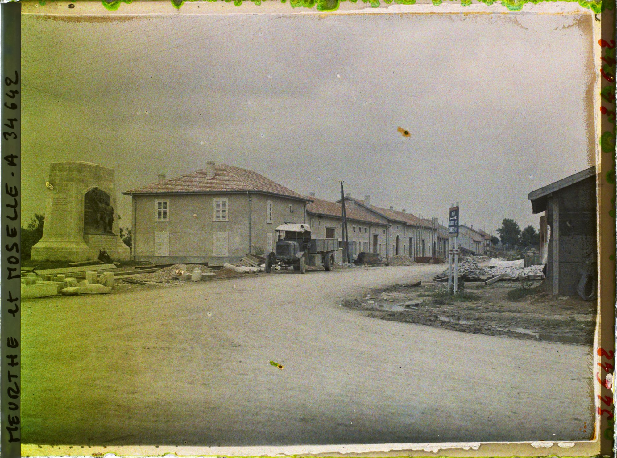 Image représentant France, Flirey, Perspective sur une nouvelle rue