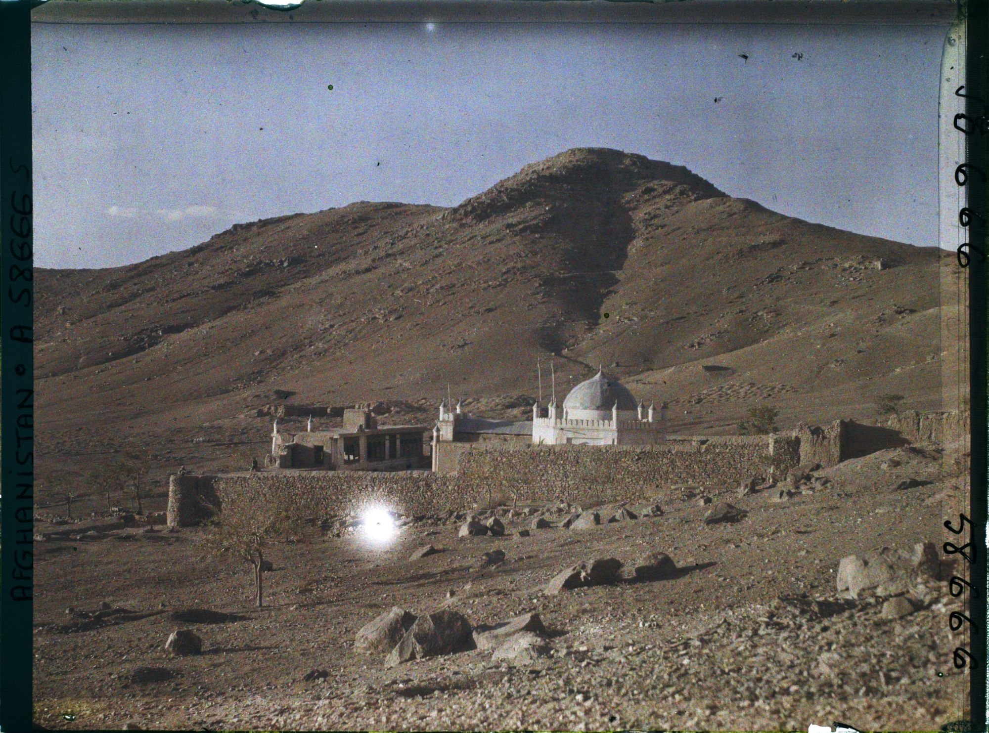 Image représentant Zeyârat-e Sakhi, lieu saint des musulmans chiites