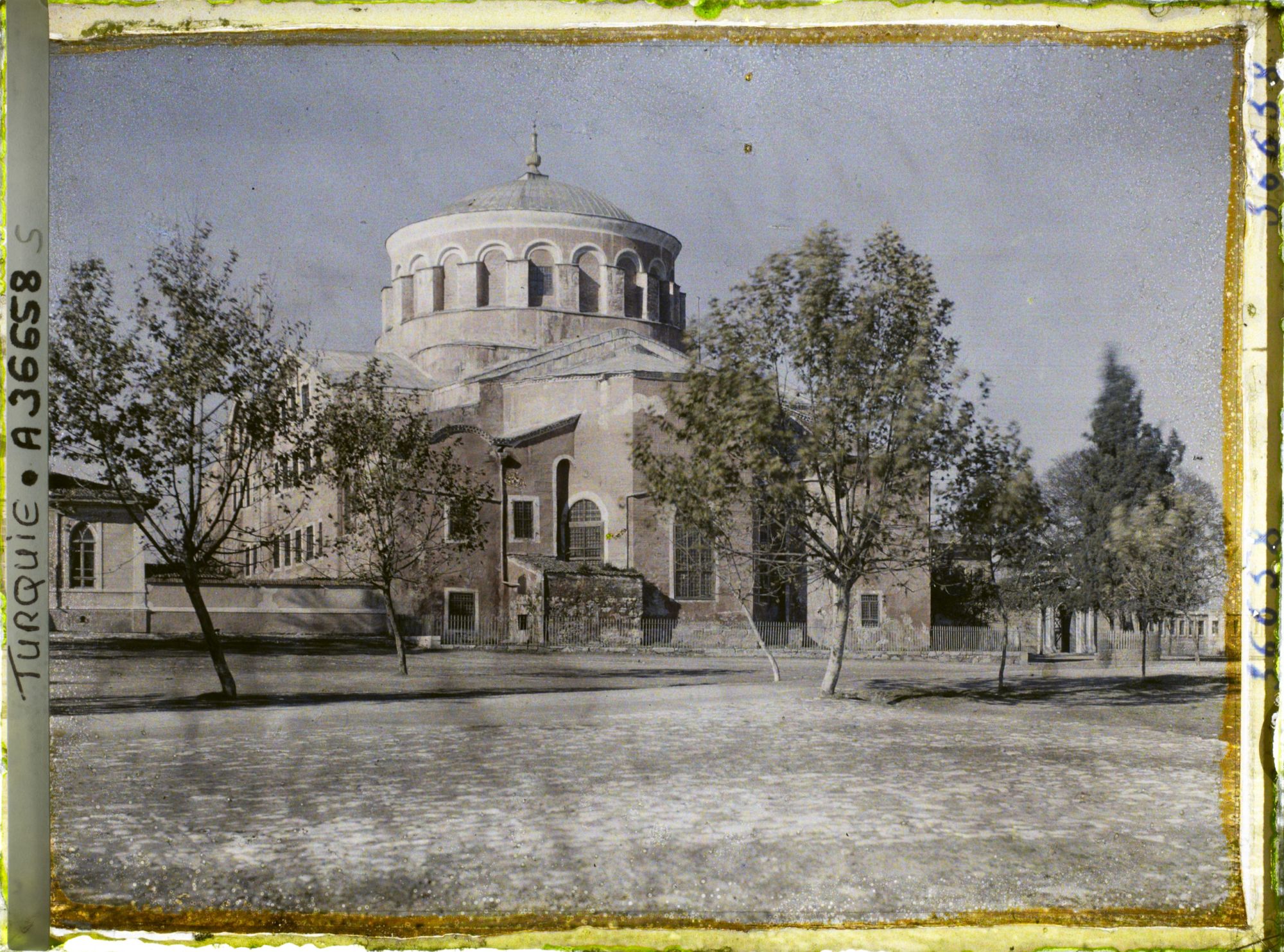 Image représentant Aya Irini Kilisesi ("Eglise Sainte Irène")