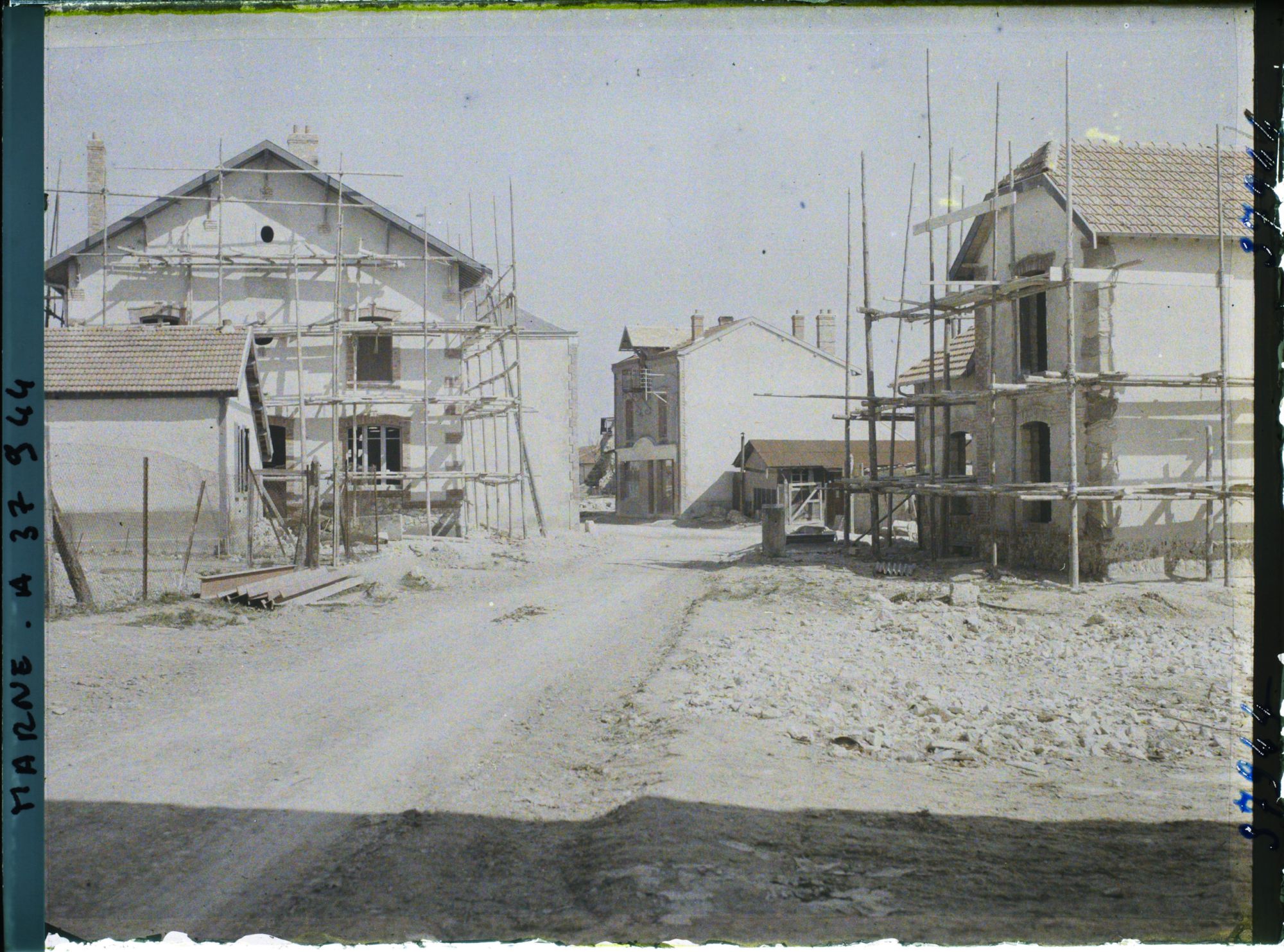 Image représentant France, Beine, Reconstruction