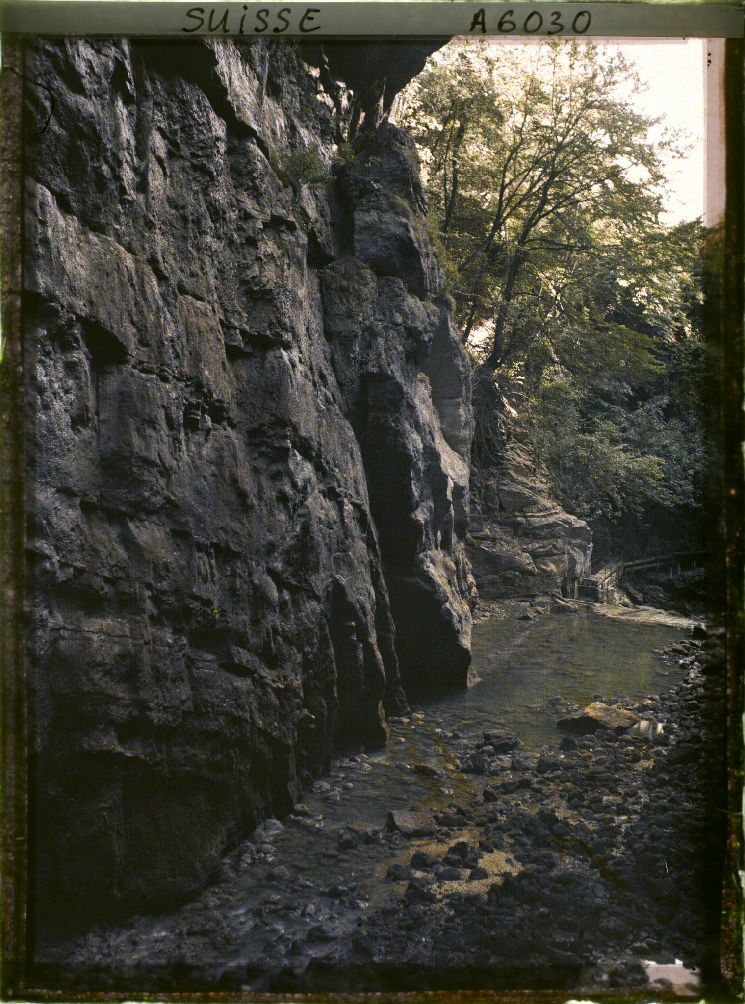 Image représentant Les gorges du Taubenloch