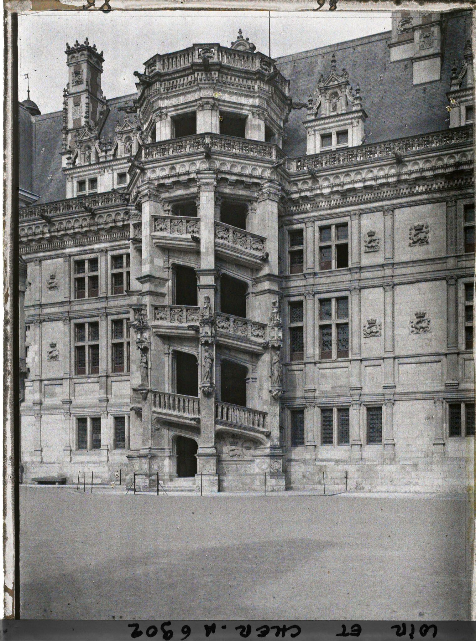 Image représentant L'escalier monumental du château