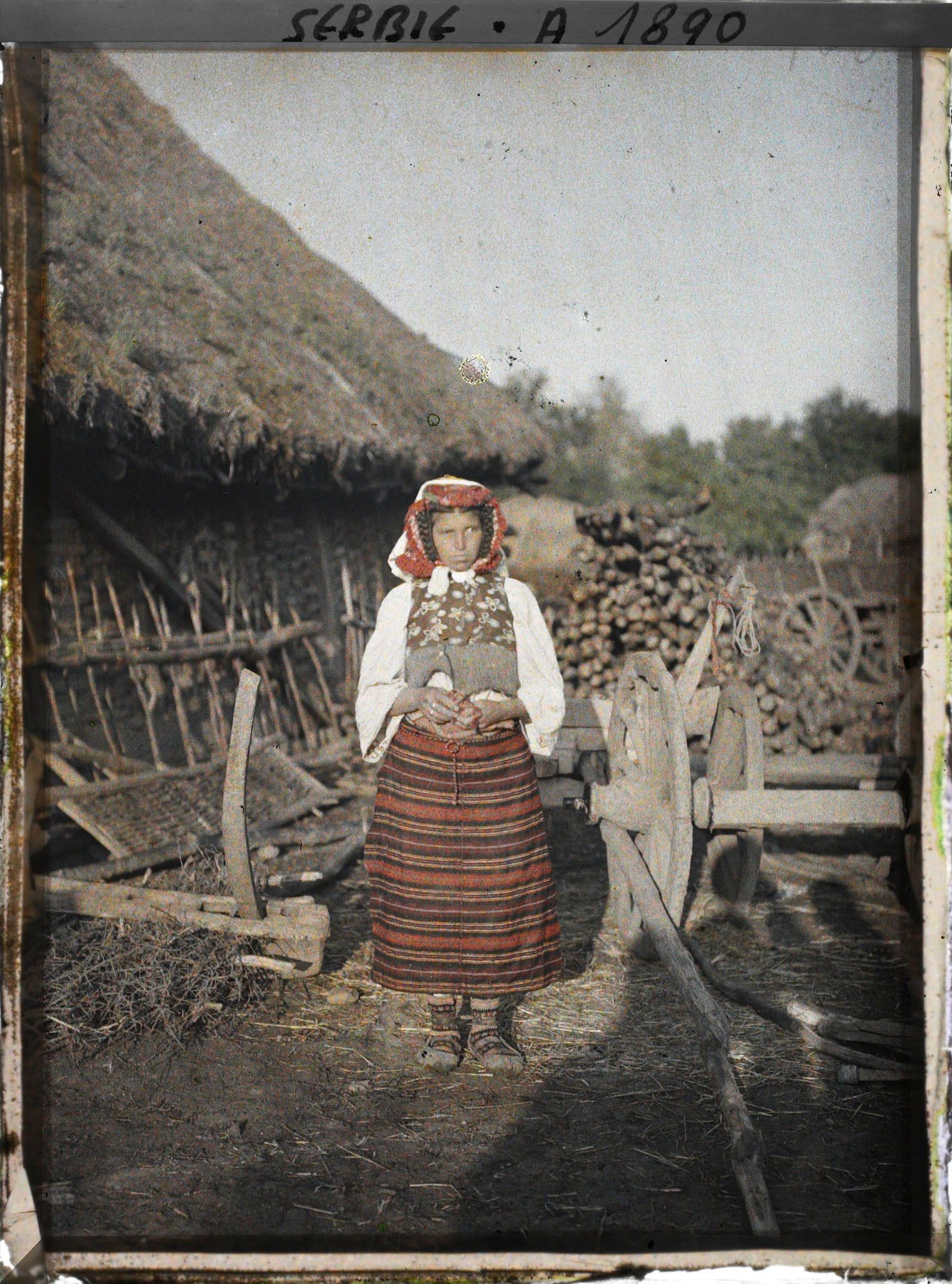 Image représentant Une femme, membre de la " zadruga " de Marco Mitrowitch