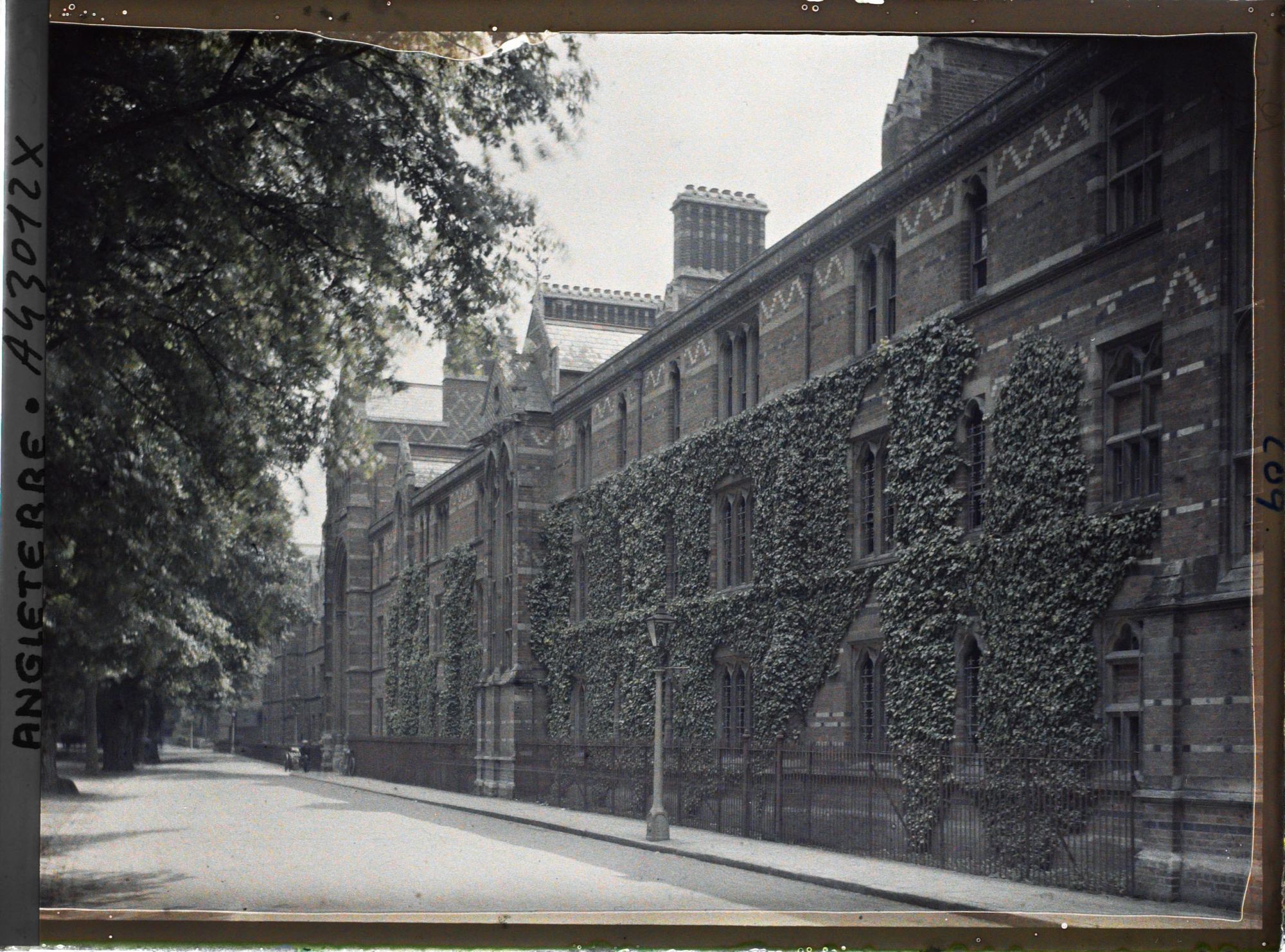 Image représentant Le Kebb College sur Park street